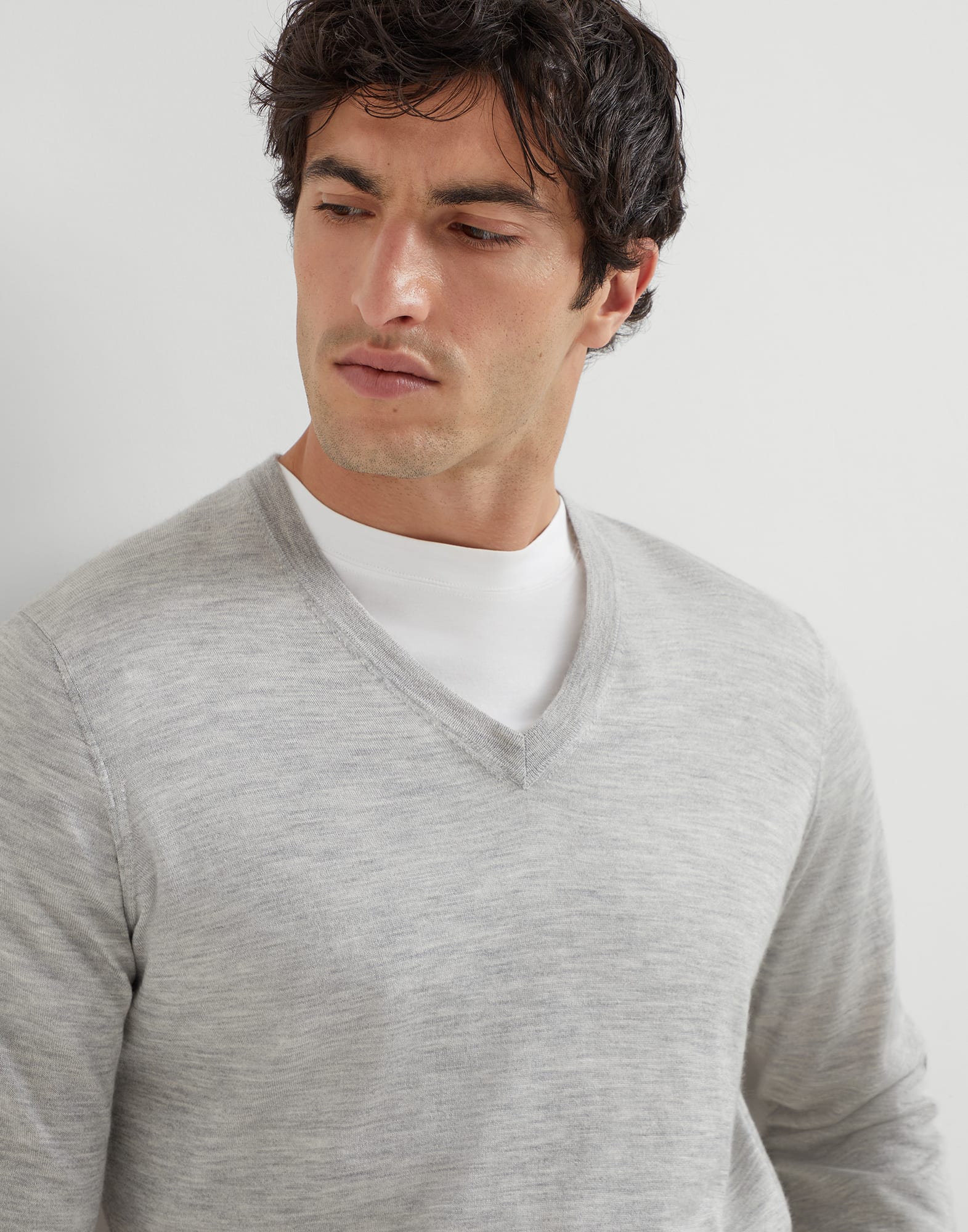 V-neck - Detail view - View Full Screen