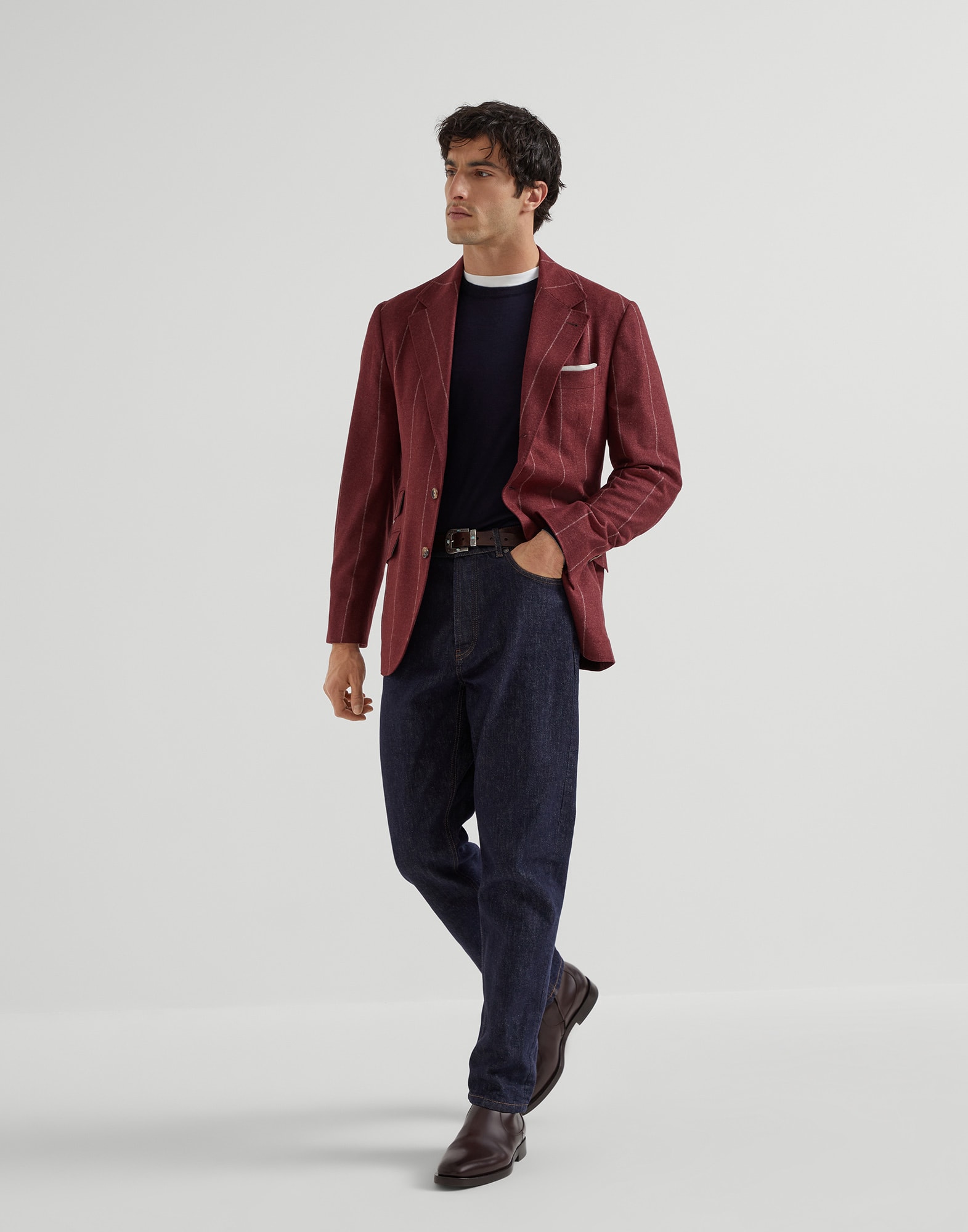 Crewneck - Full look - View Full Screen