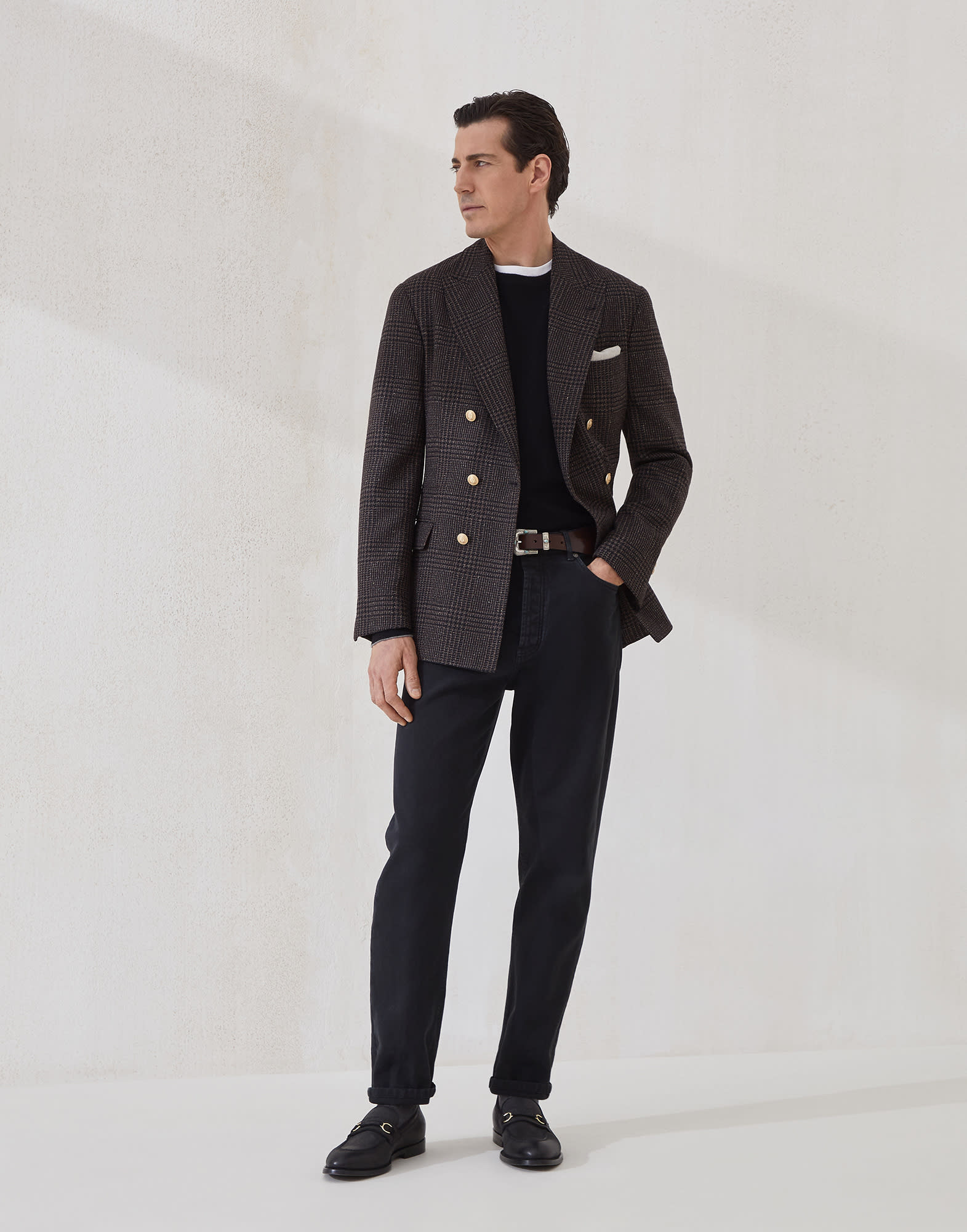 Crewneck - Full look - View Full Screen