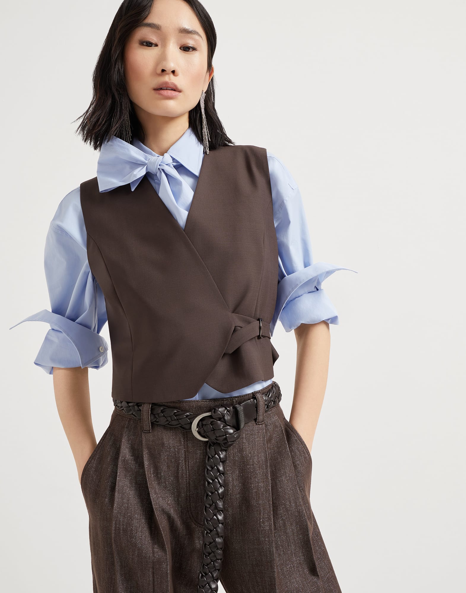 Belt - Editorial view - View Full Screen