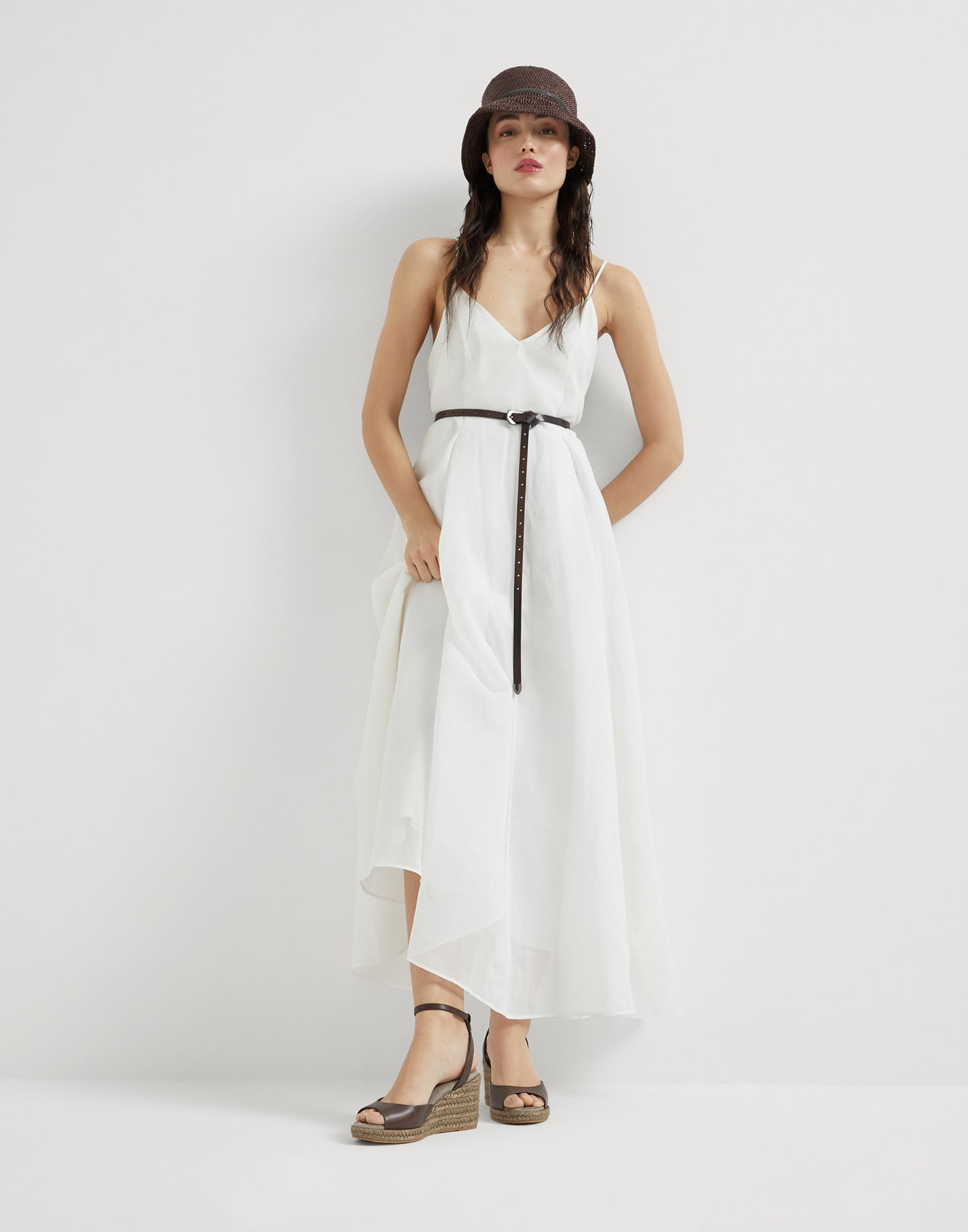 На высоком каблуке - Редакционная фотография - Посмотреть во весь экран