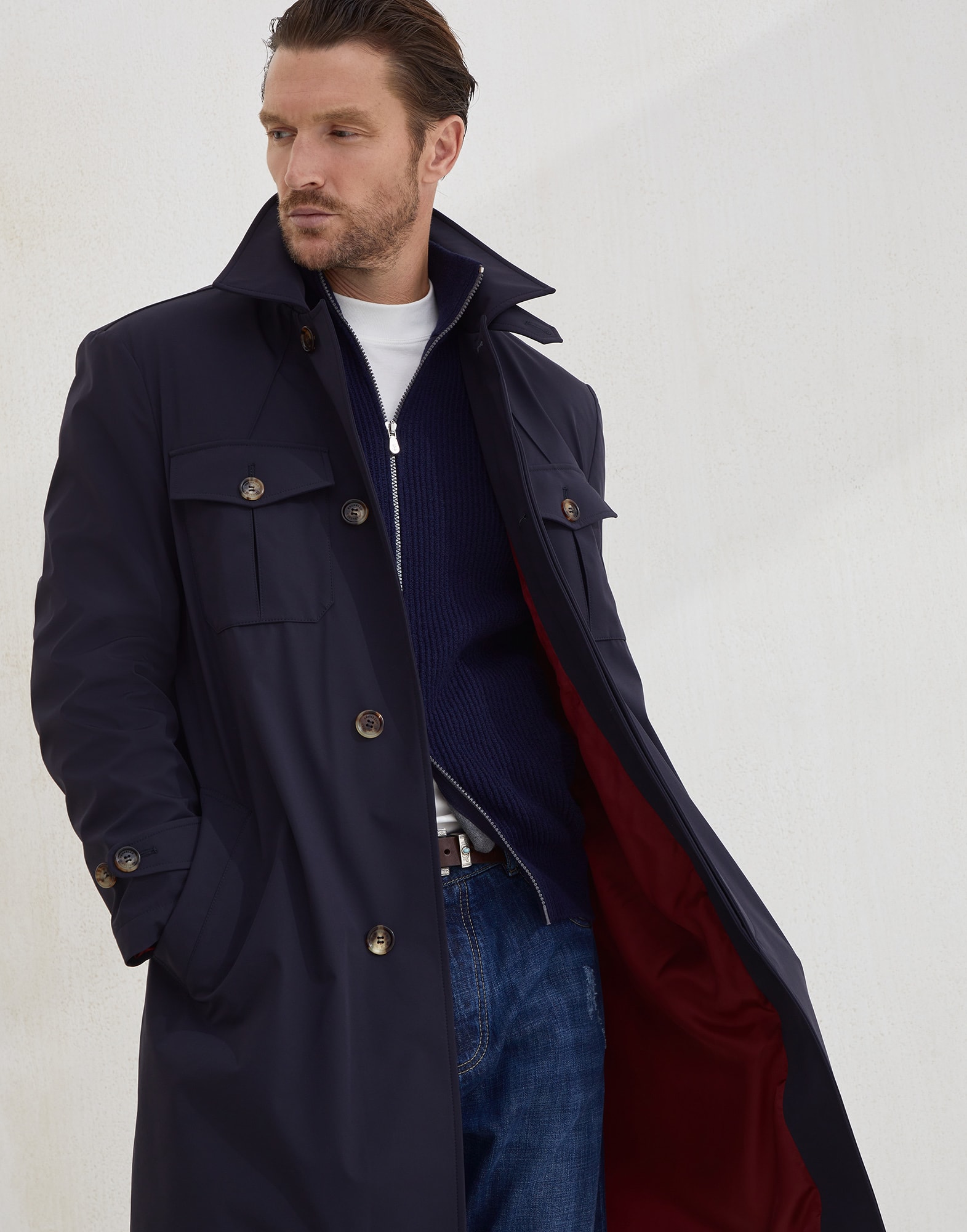 Кардиган на молнии - Редакционная фотография - Посмотреть во весь экран