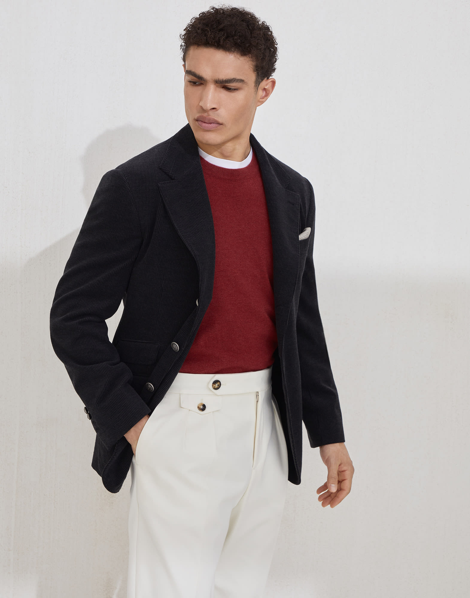 Crewneck - Editorial view - View Full Screen