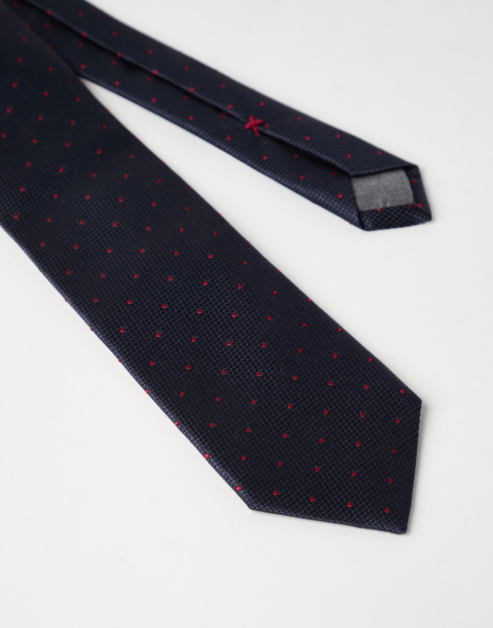 Tie - Detail view - View Full Screen