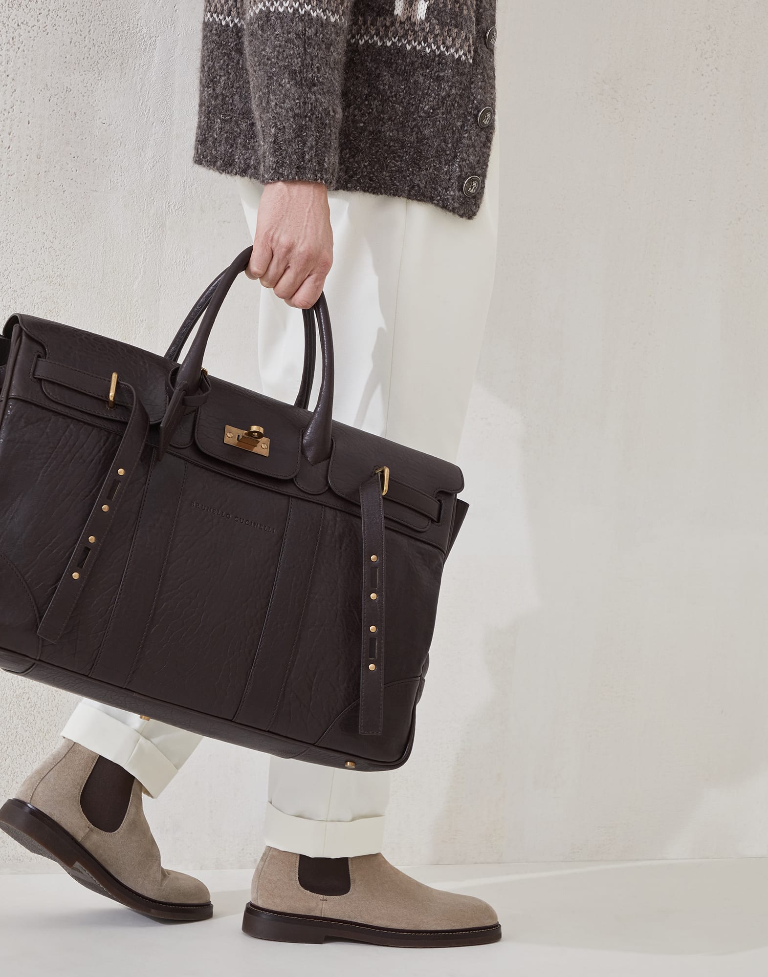 Travel Bag - Editorial view - View Full Screen