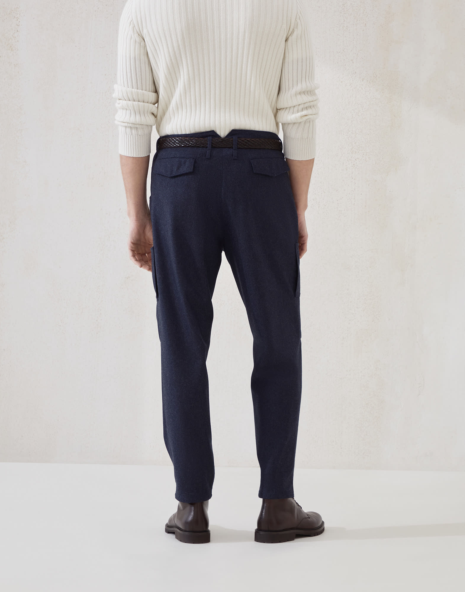 打褶裤 - 背面视角 - 正面观看 - 全屏观看