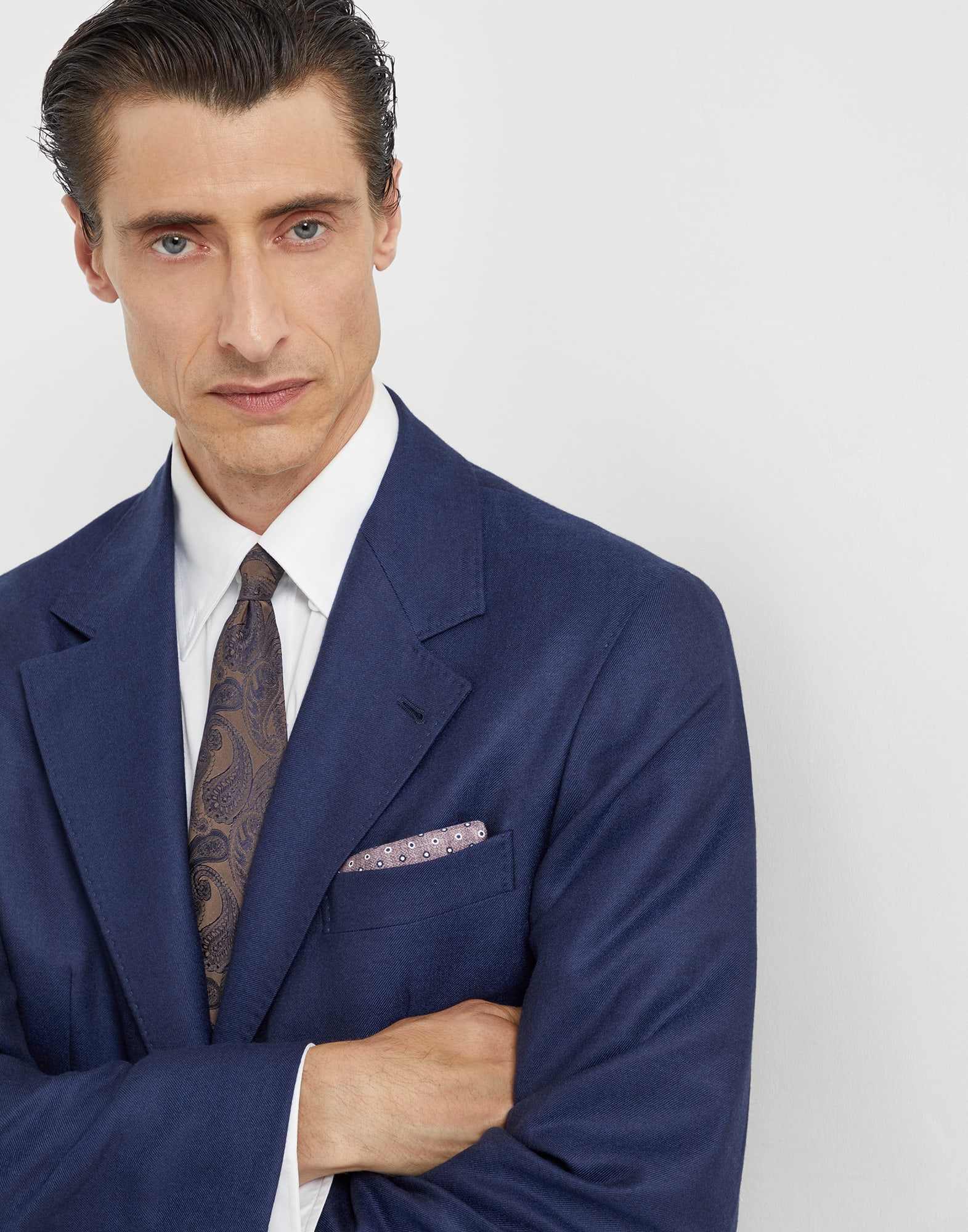 Pocket Square - Editorial view - View Full Screen