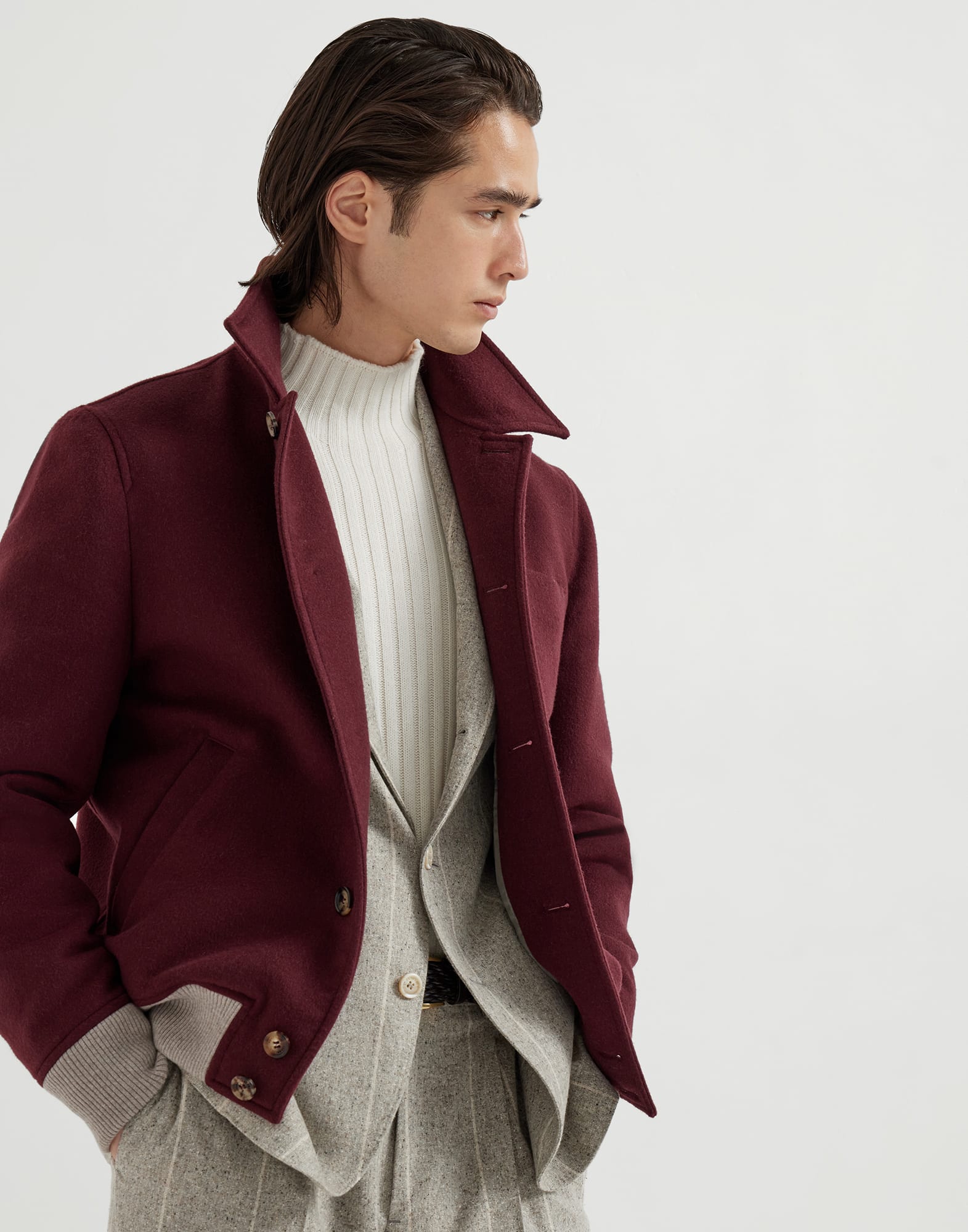 飞行夹克 - 小编视角 - 正面观看 - 全屏观看