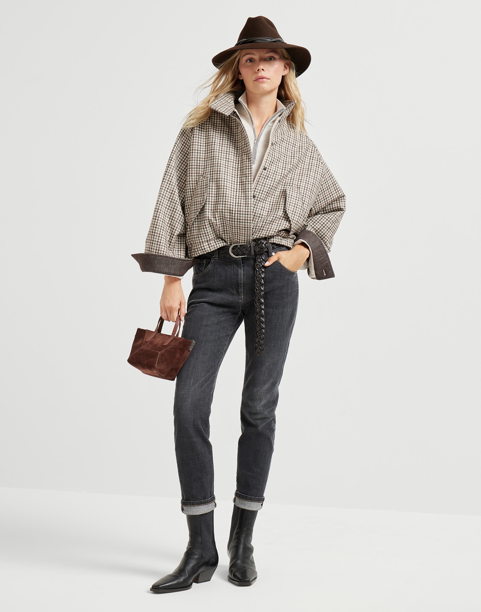 Высокий воротник на молнии - Вид полного образа - Посмотреть во весь экран