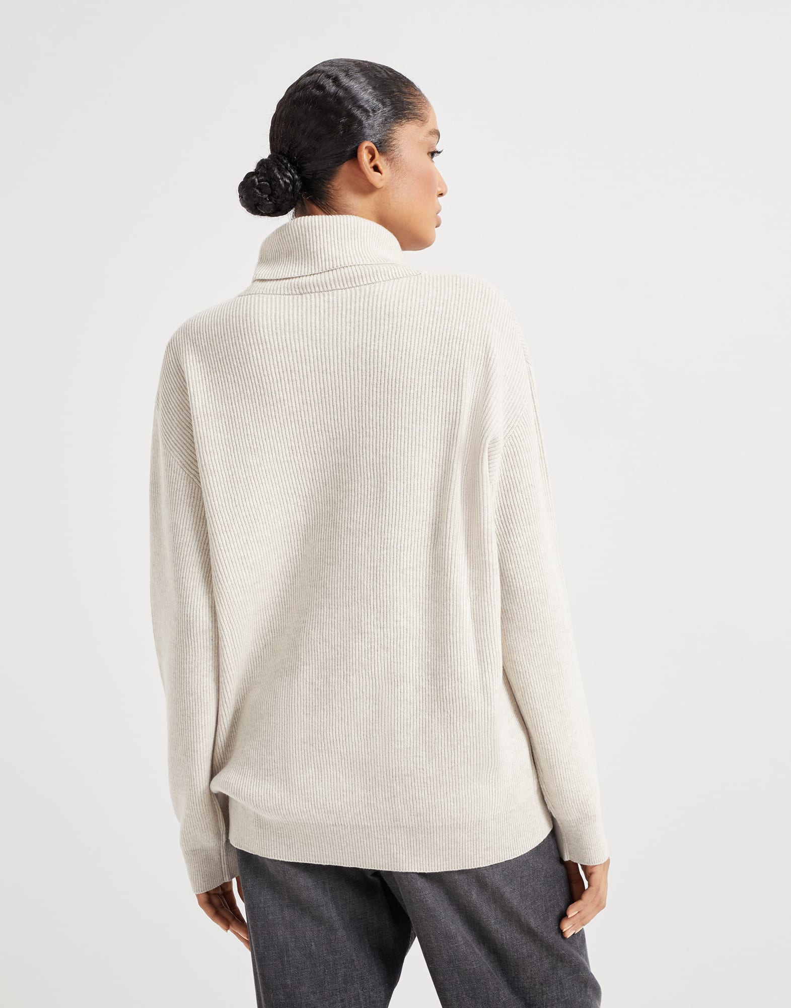 Turtleneck - Back view - View Full Screen