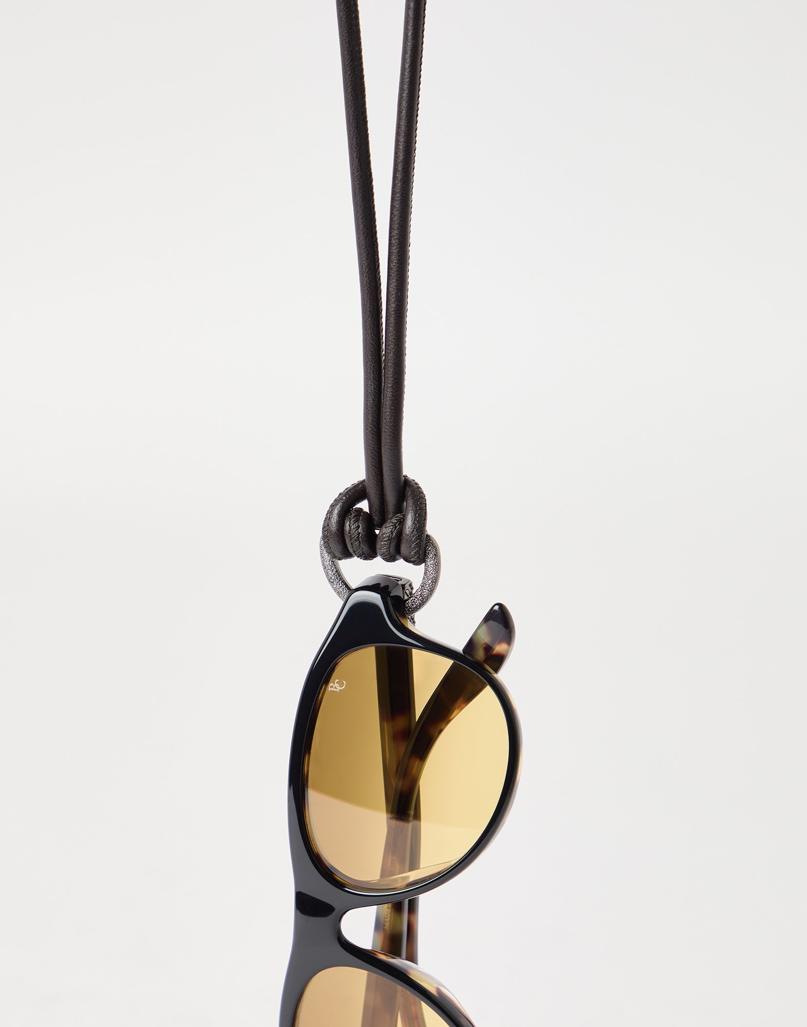 Special Accessories - Detail view - View Full Screen