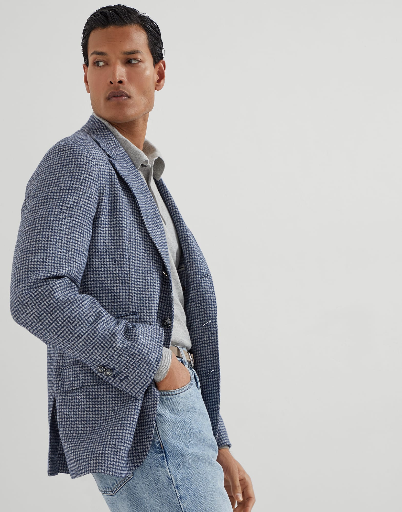 Chaqueta de Botonadura Simple - Vista editorial - Ver pantalla completa