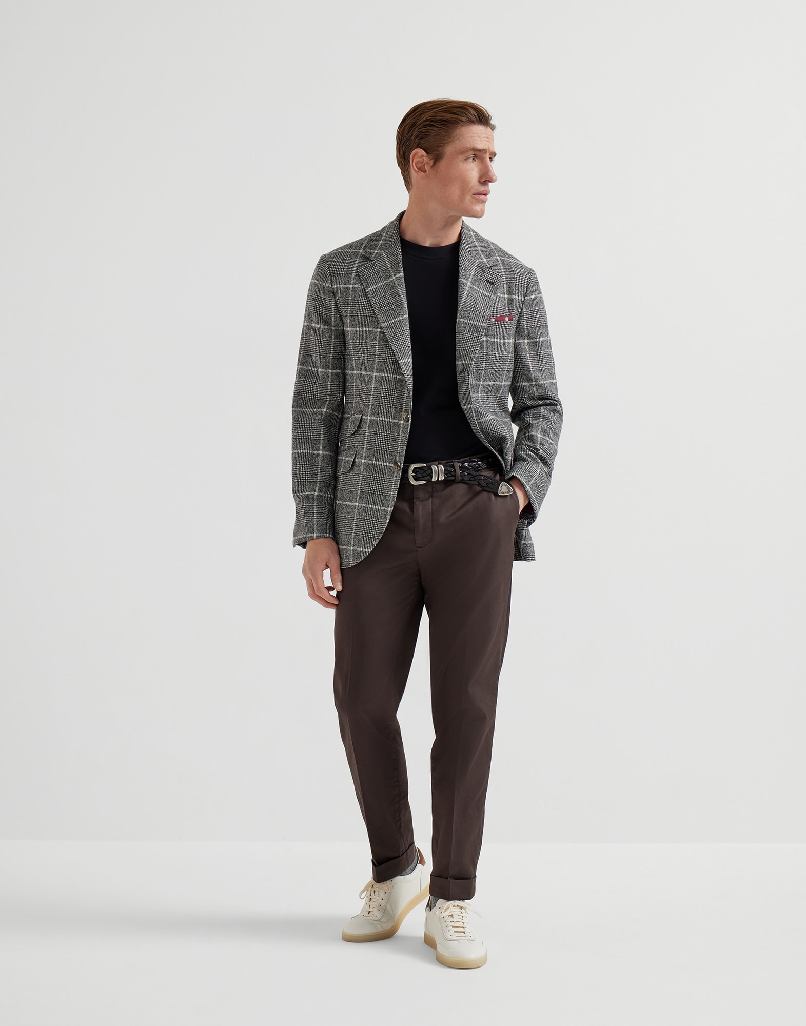 Flat front - Full look - View Full Screen