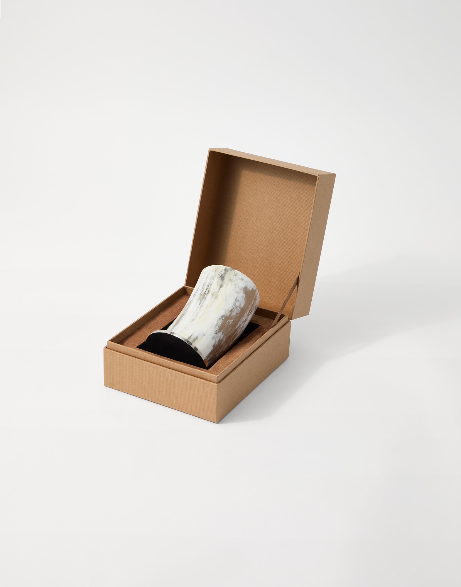 Desk Accessories - Full look - View Full Screen