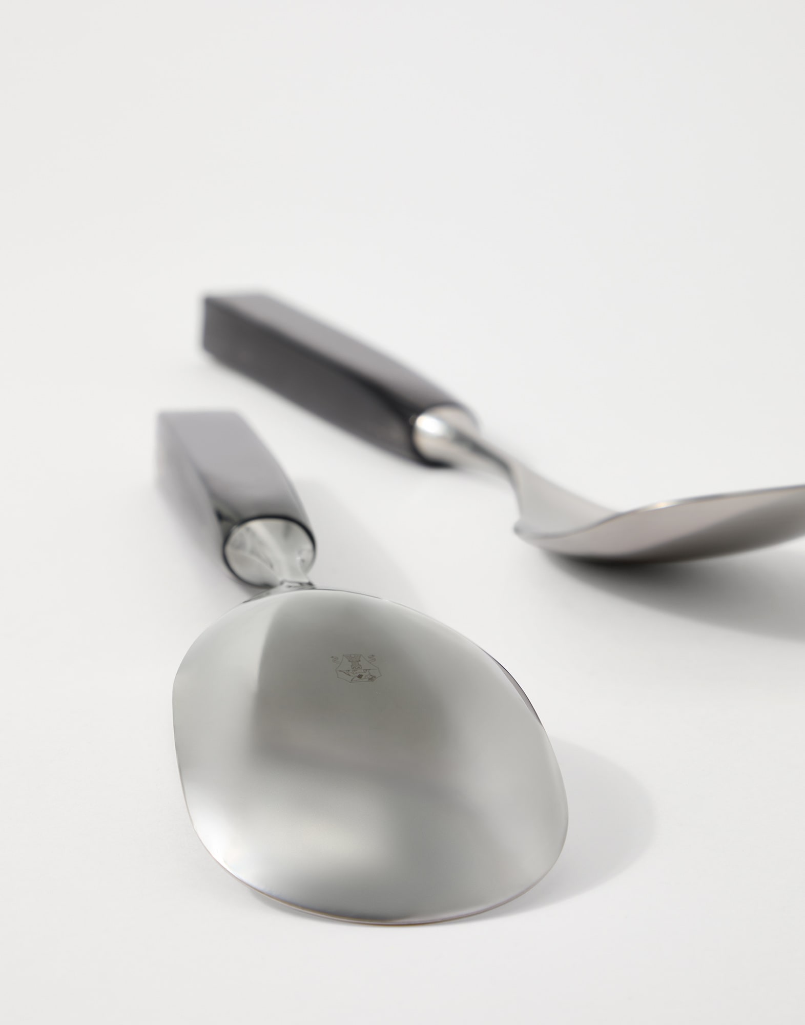 Serving Cutlery - Detail view - View Full Screen