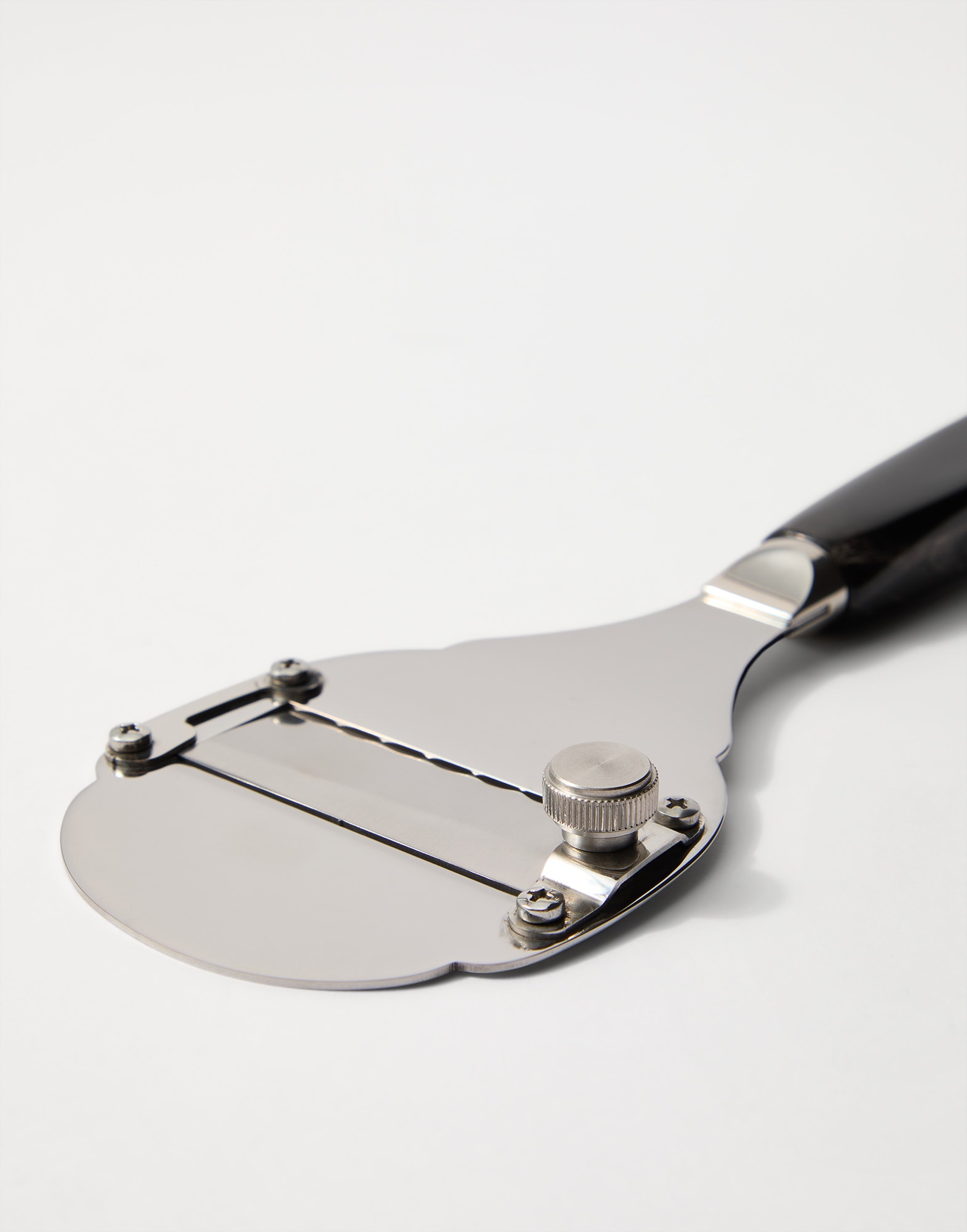 Serving Cutlery - Detail view - View Full Screen