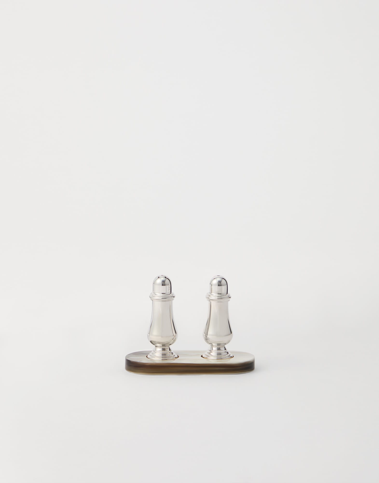 Table Accessories - Front view - View Full Screen