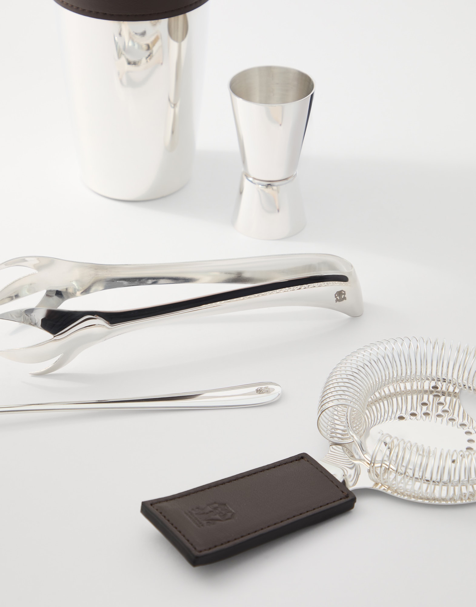 Table Accessories - Detail view - View Full Screen