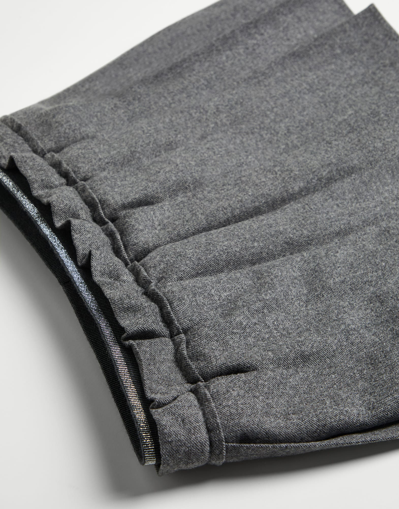 Skirt - Detail view - View Full Screen