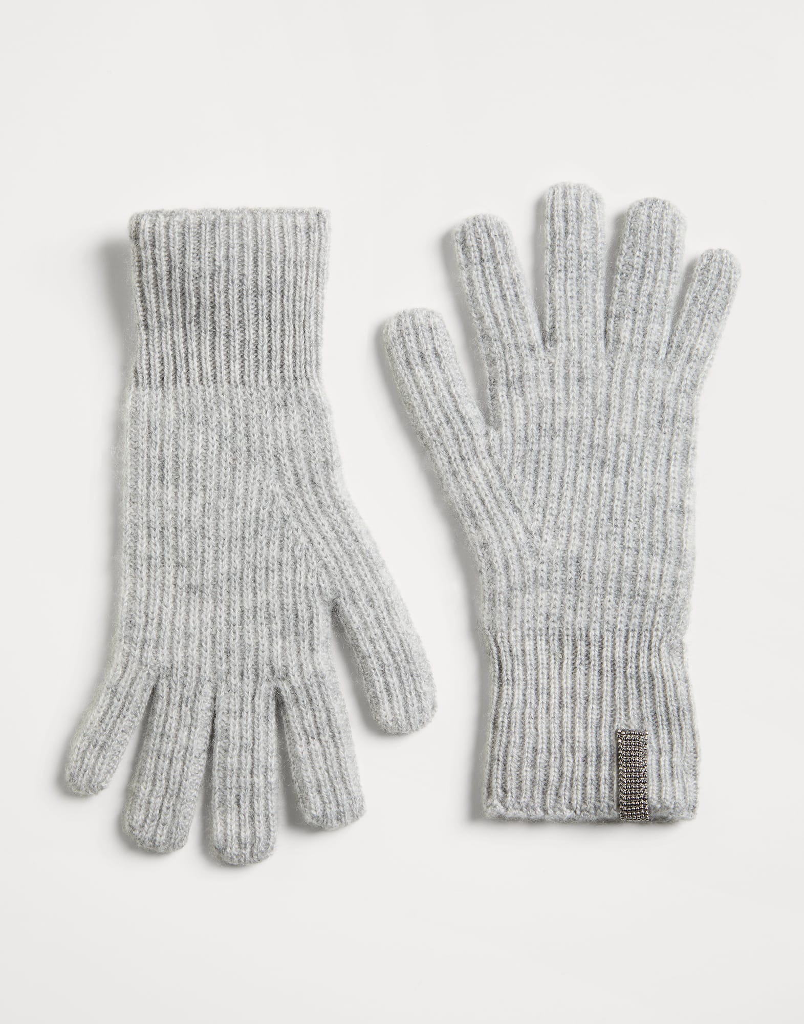 Шапки и перчатки - Вид спереди - Посмотреть во весь экран