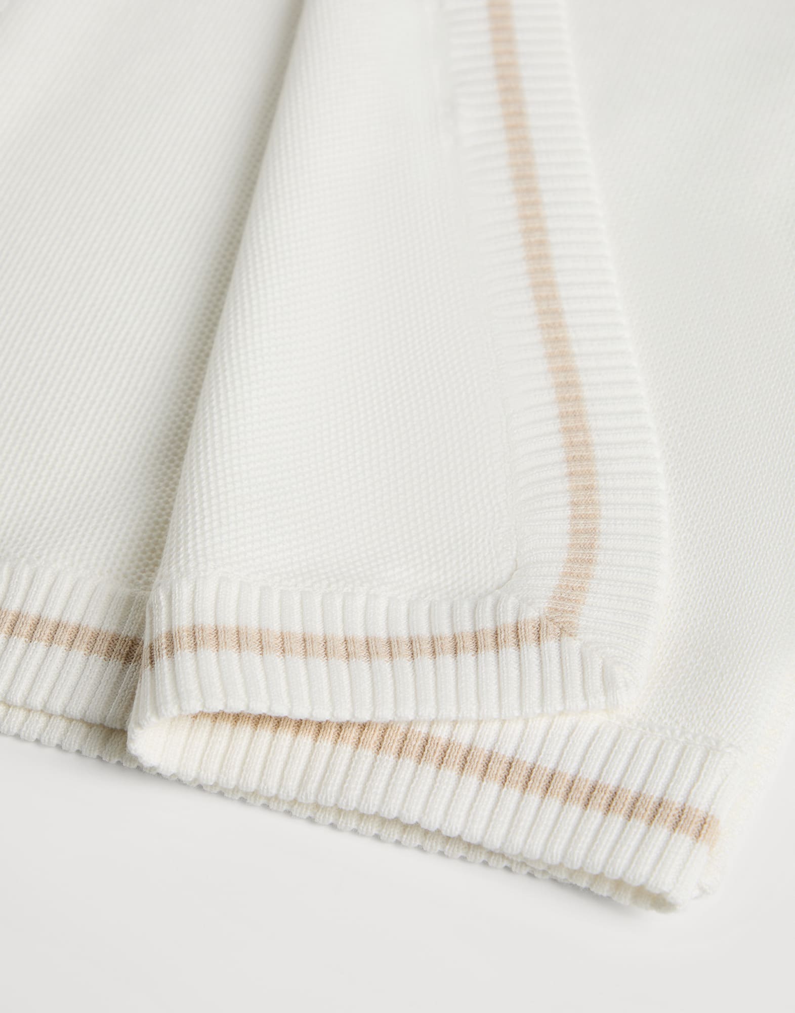 Одеяла - Вид сзади - Посмотреть во весь экран