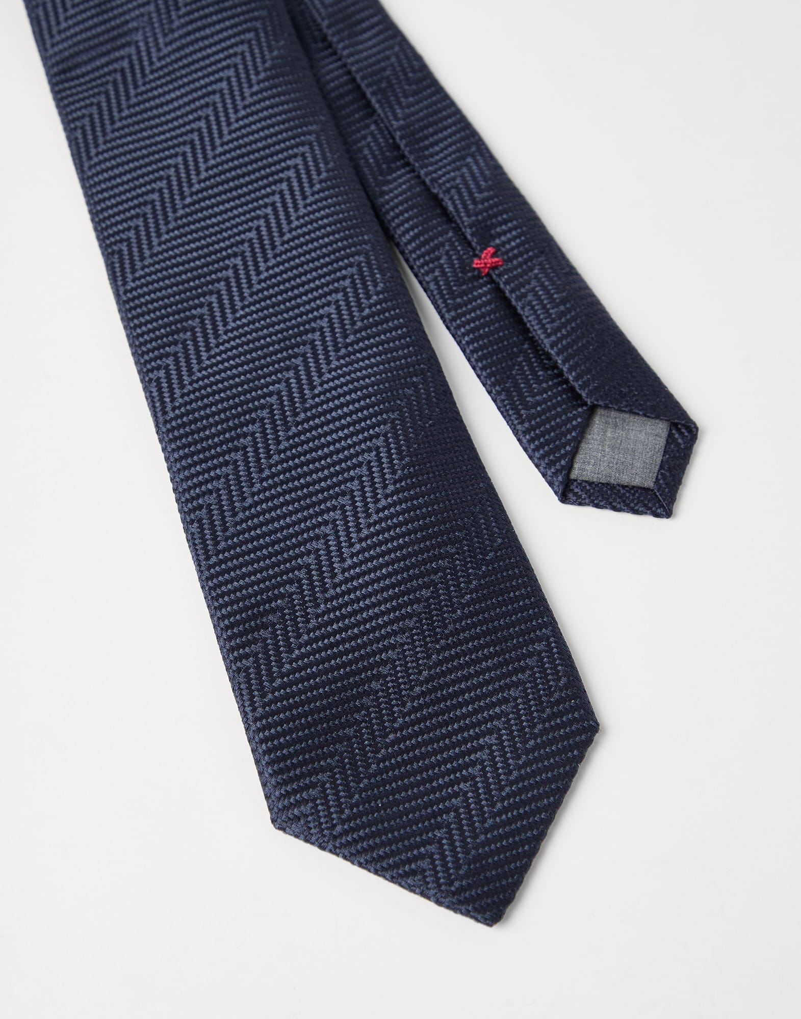 Tie - Detail view - View Full Screen