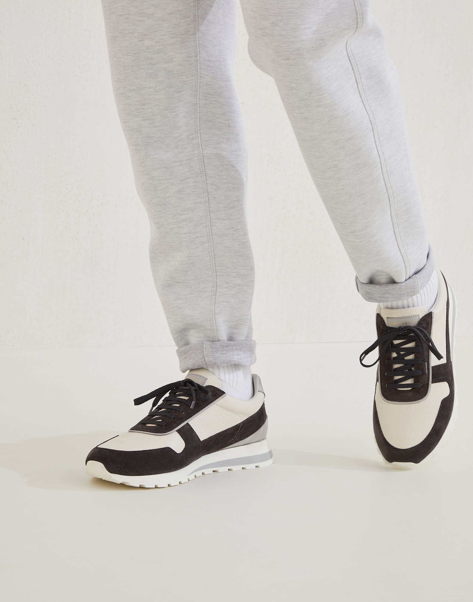 Runners - Editorial view - View Full Screen