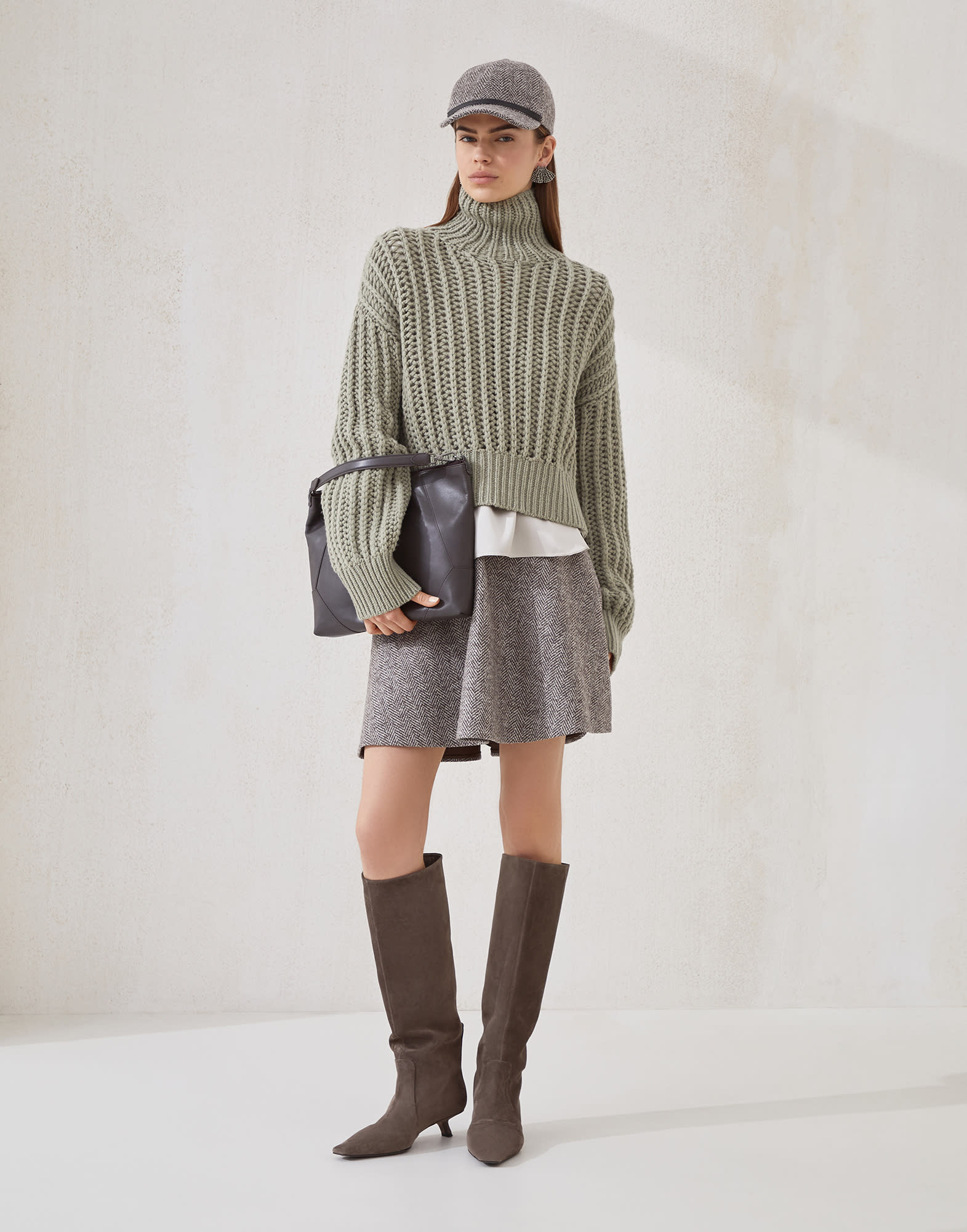 Turtleneck - Full look - View Full Screen