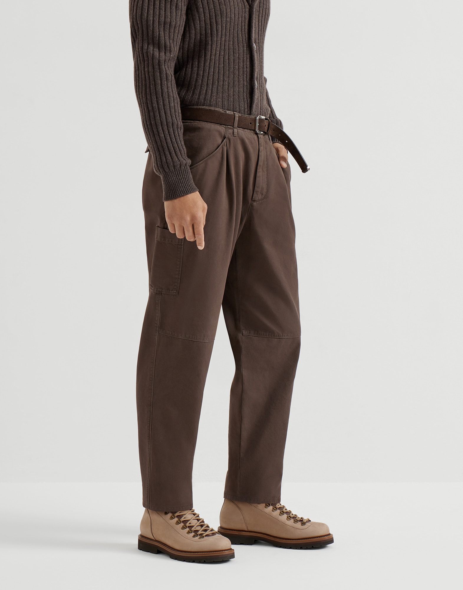 Ergonomic trousers for Man in Brown | Brunello Cucinelli Ergonomic trousers for Man in Brown | Brunello Cucinelli