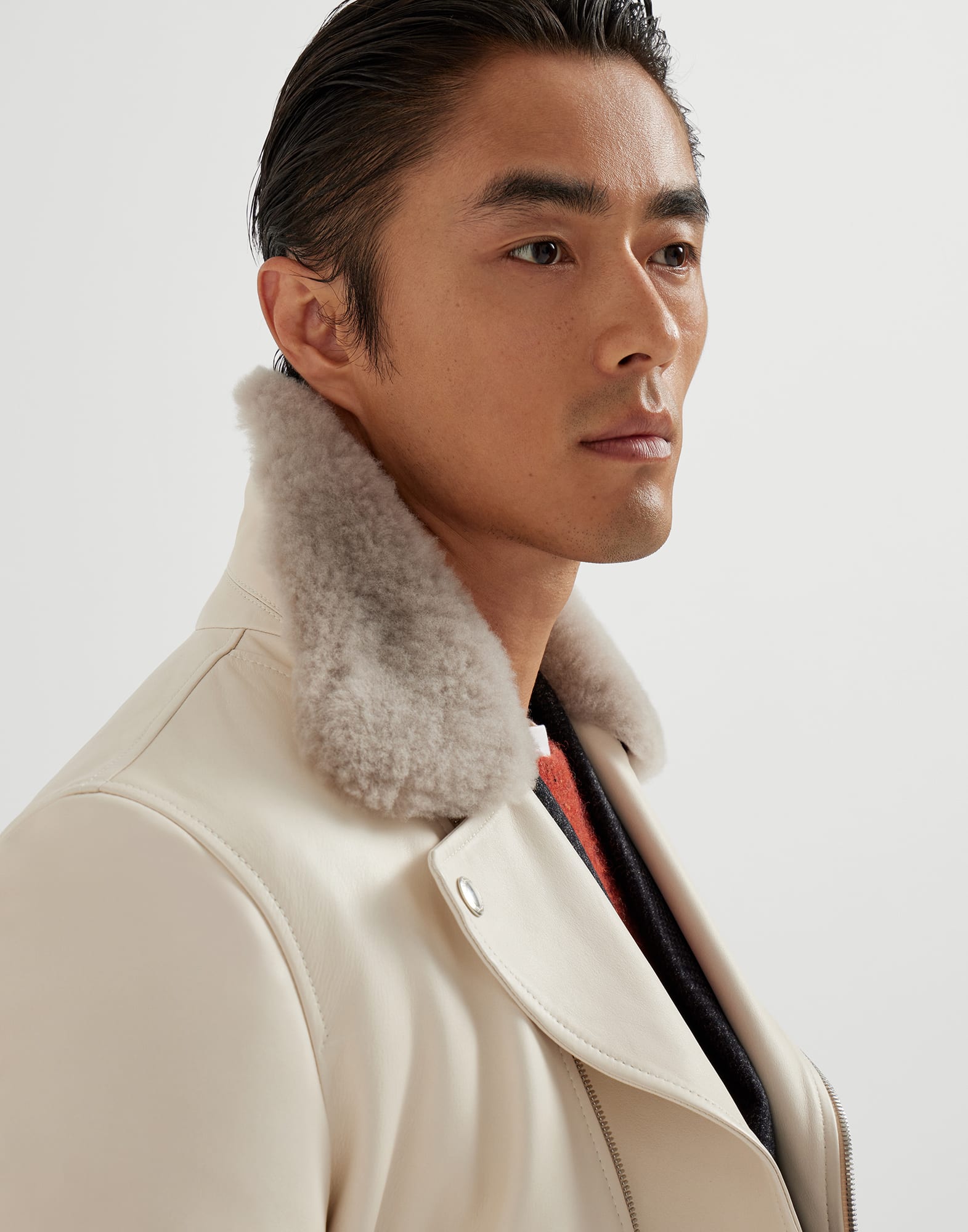 Leather - Detail view - View Full Screen