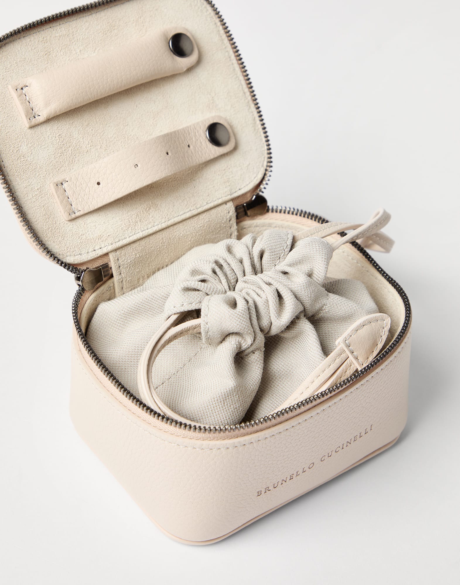 Pequeña Marroquinería - Vista look completo - Ver pantalla completa