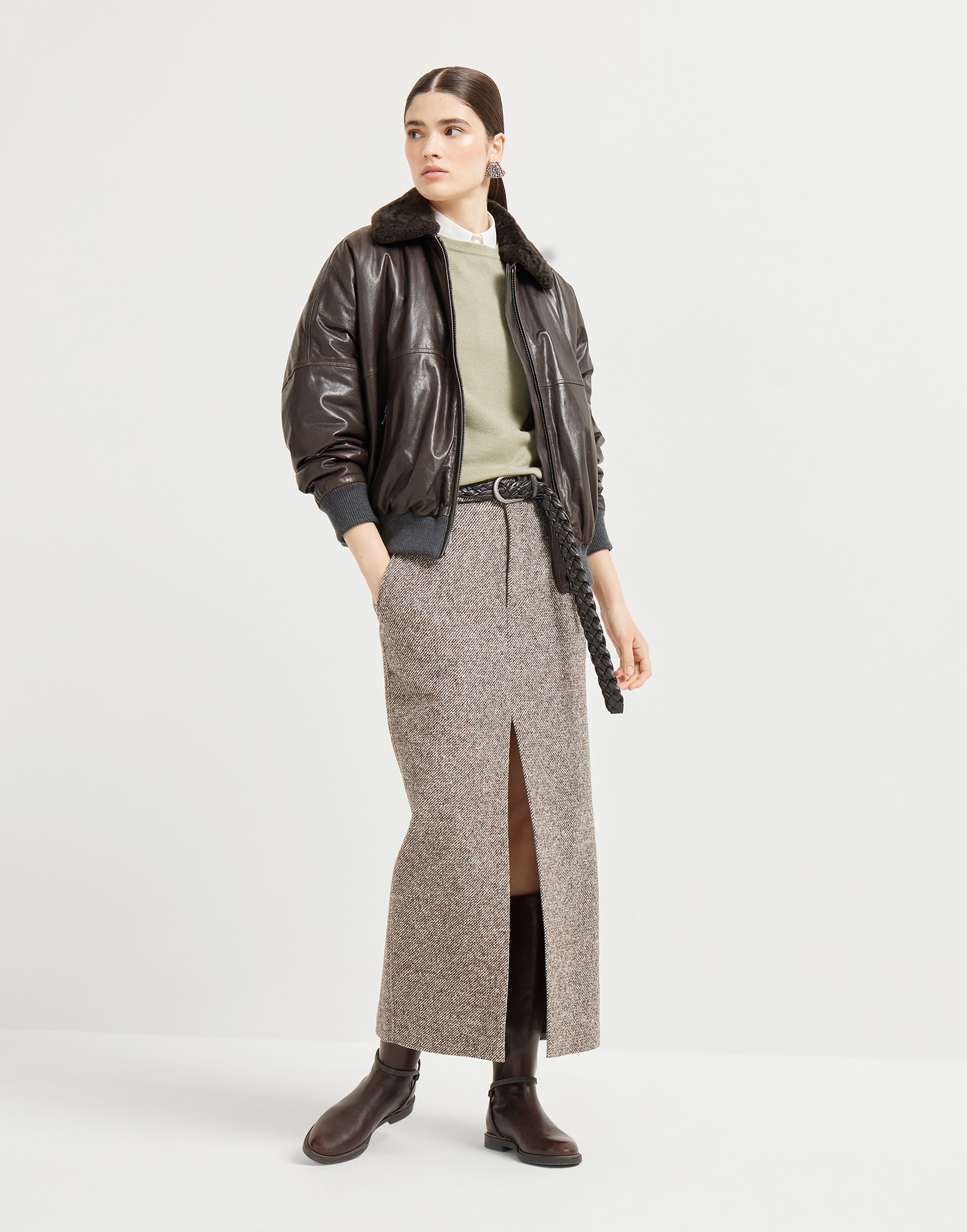 Crewneck - Full look - View Full Screen