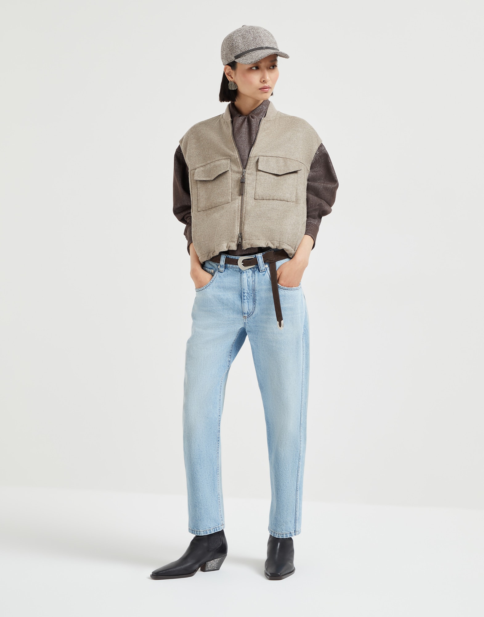 Regular - Full look - View Full Screen