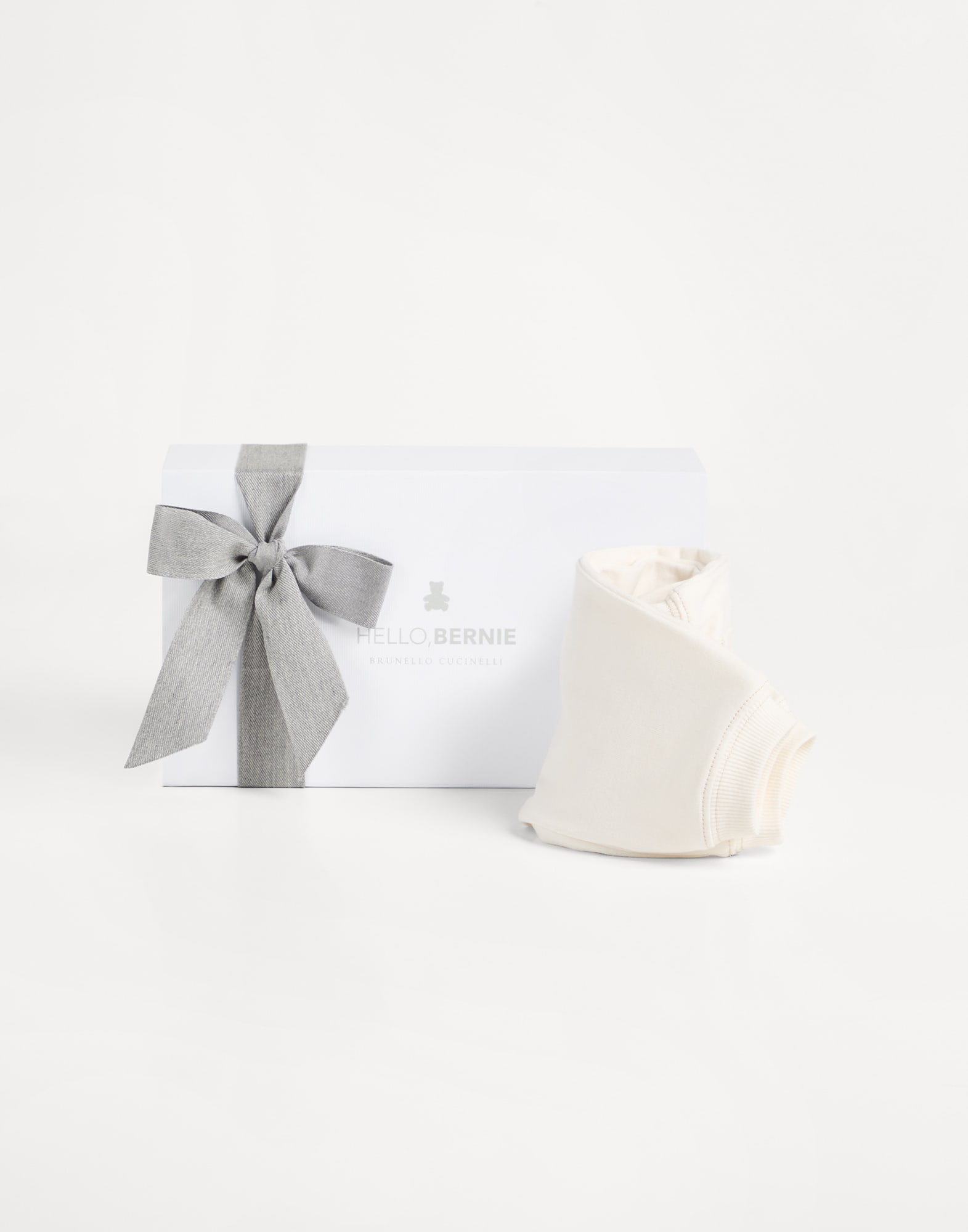 Sweatpants - Full look - View Full Screen