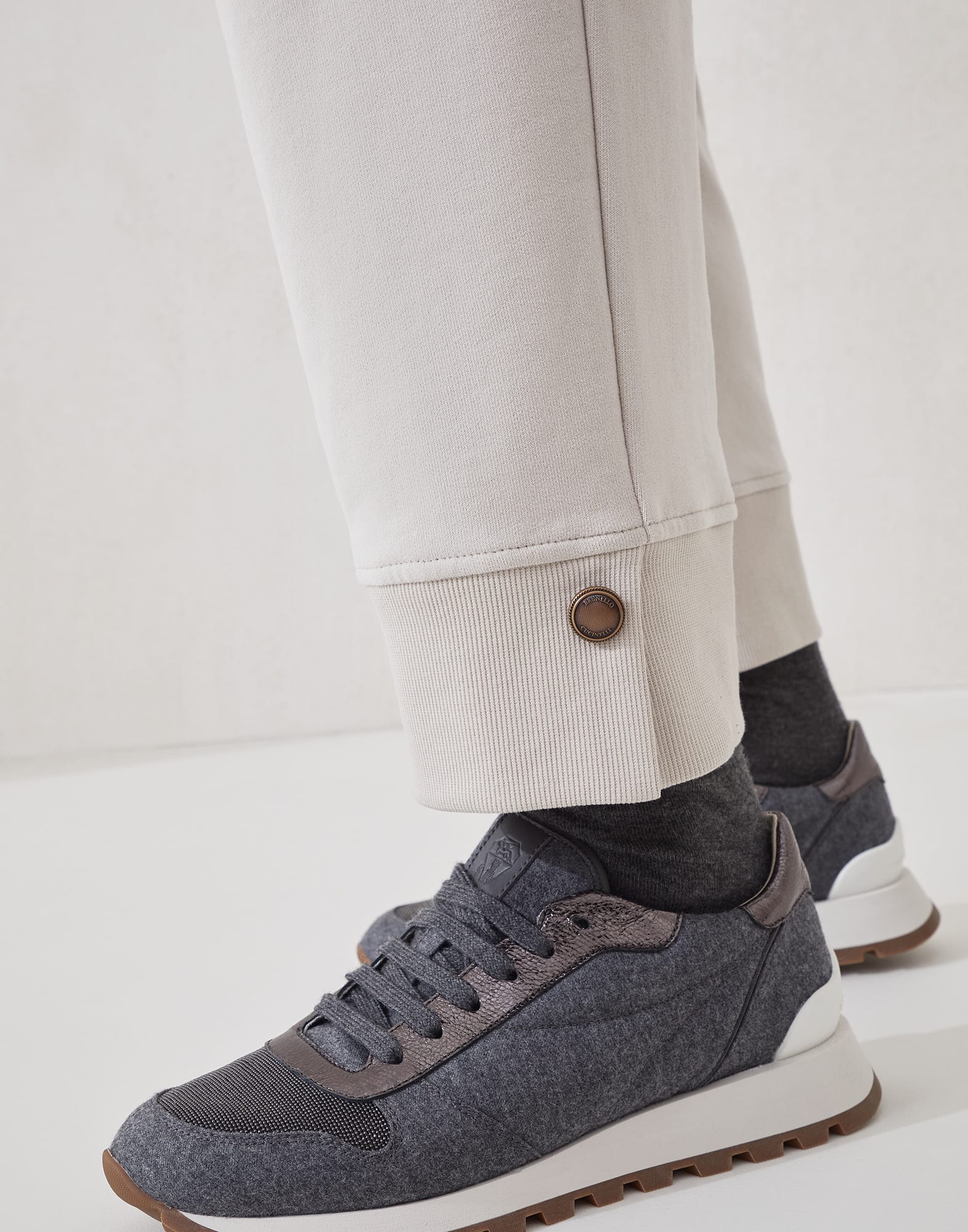 运动裤 - 细节视角 - 正面观看 - 全屏观看