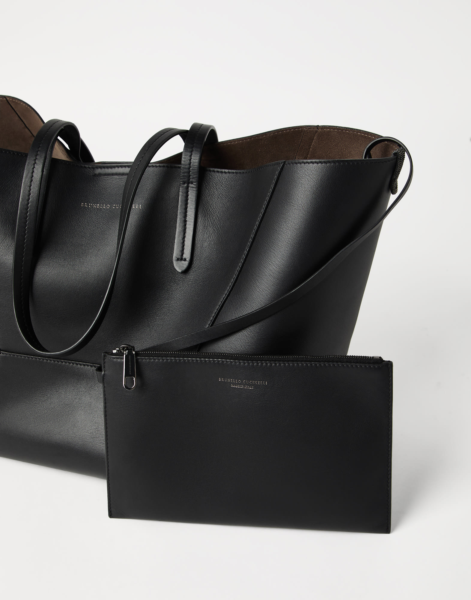 Shopper - Full look - View Full Screen