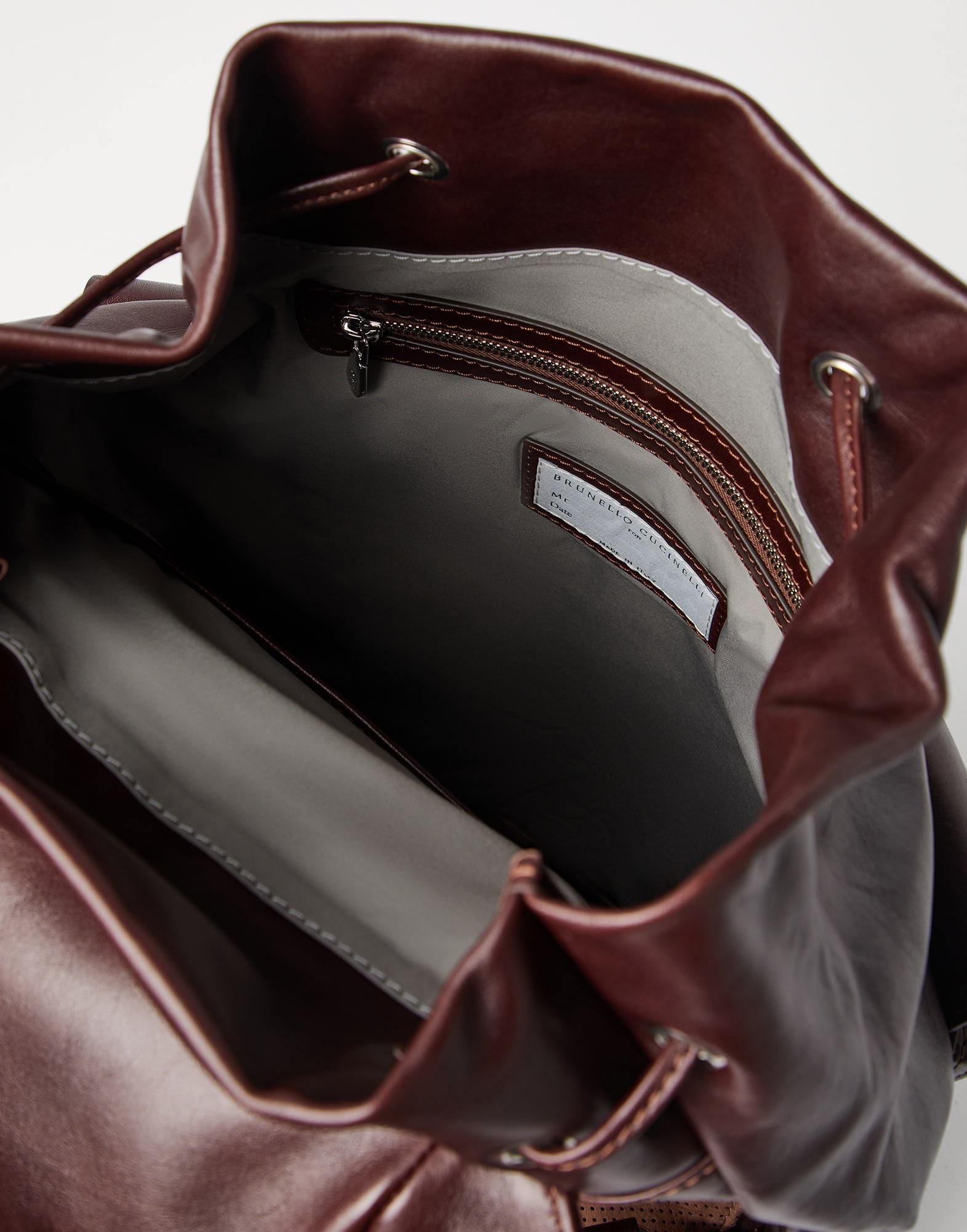 Backpack - Full look - View Full Screen