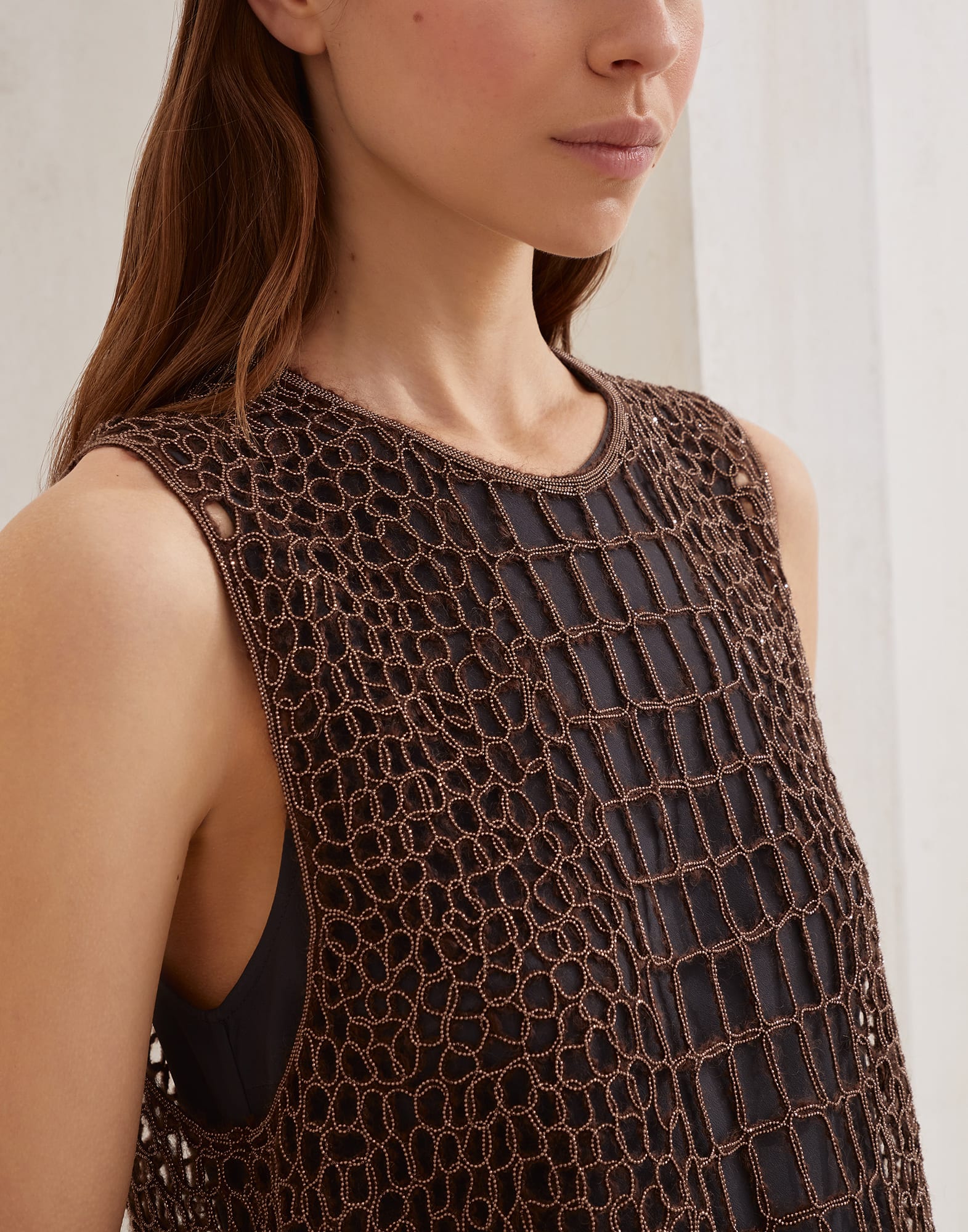 Top - Detail view - View Full Screen