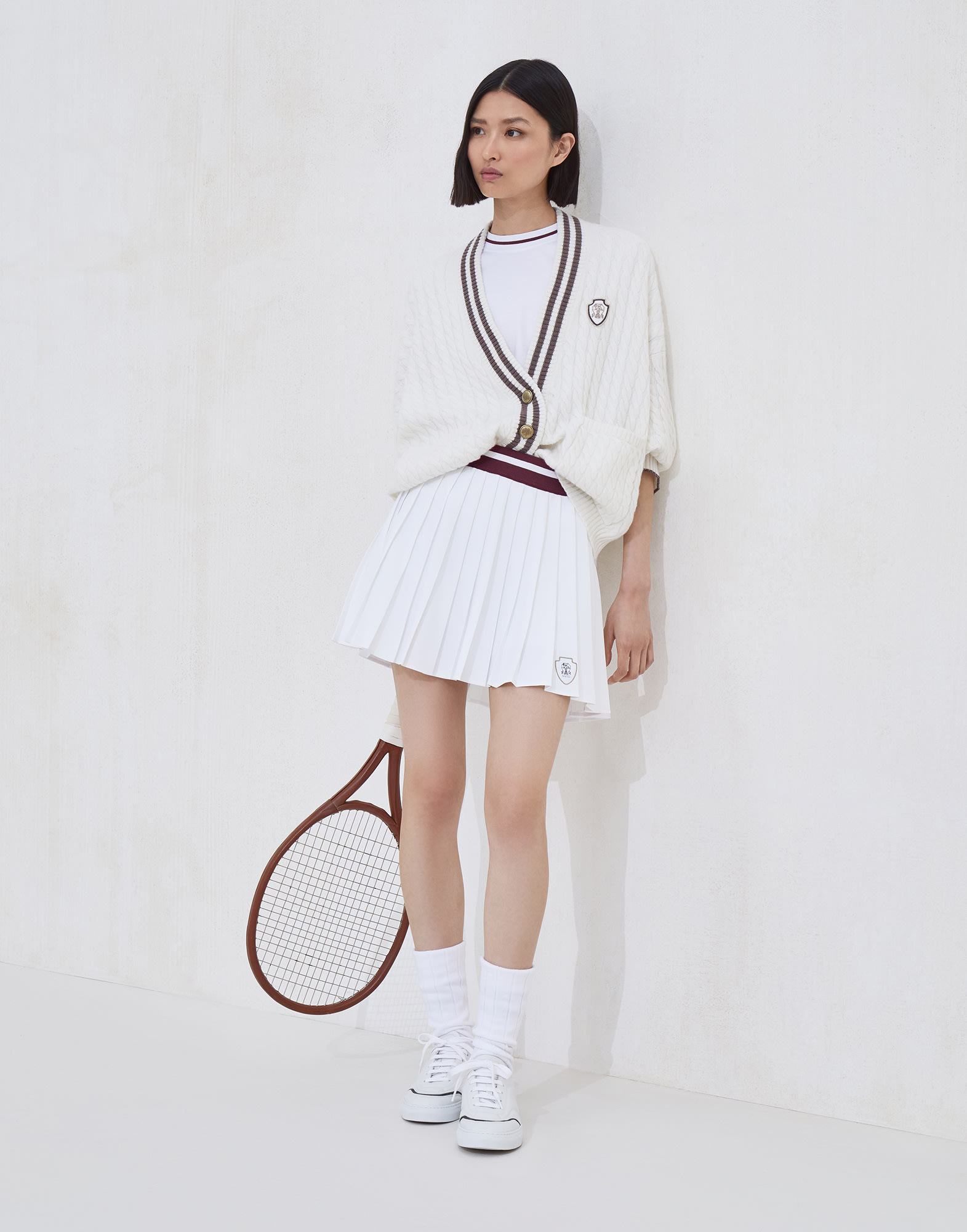 252WOUTFITCLUB4 image number 0