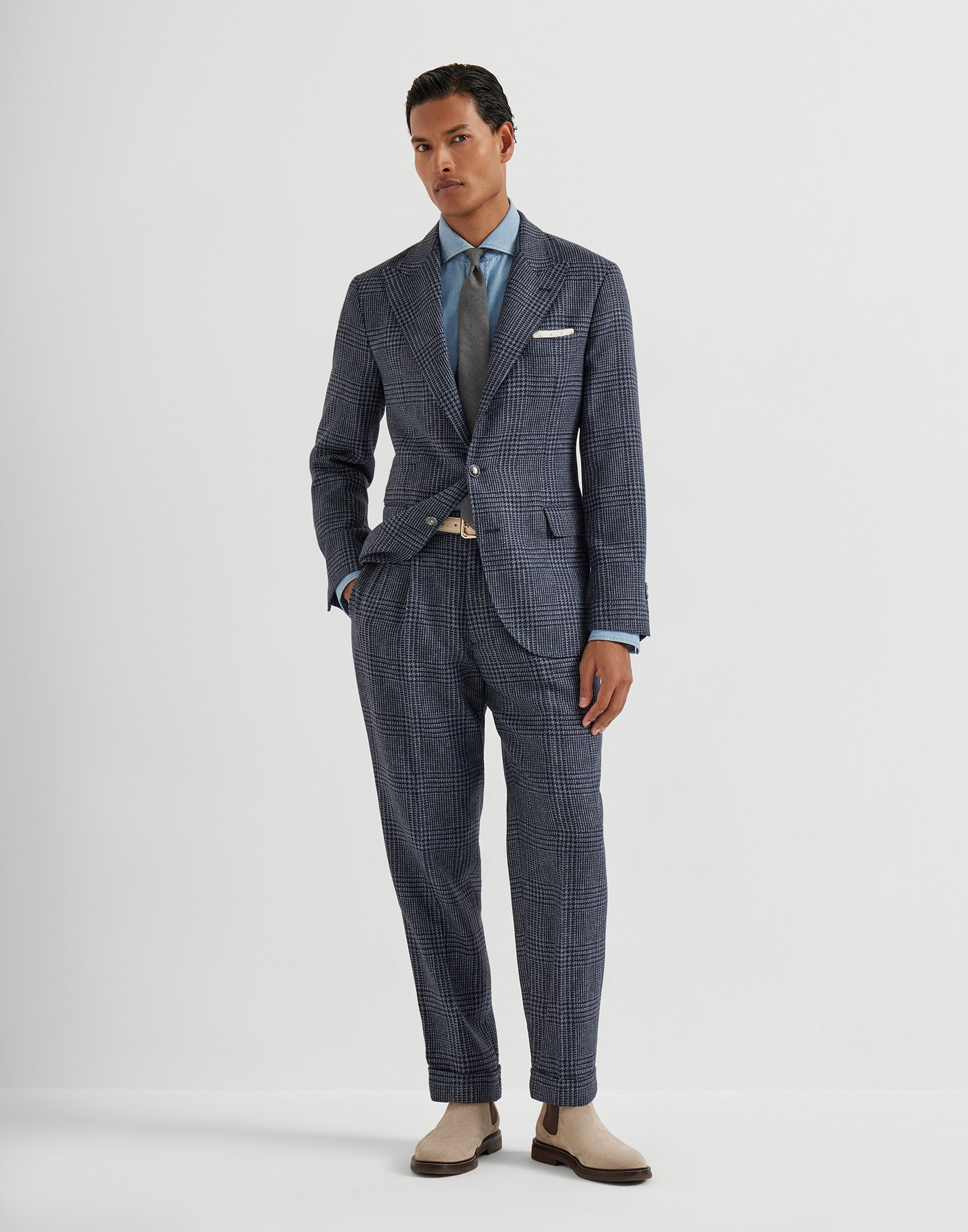 タック入り - ルック全体 - 全画面表示