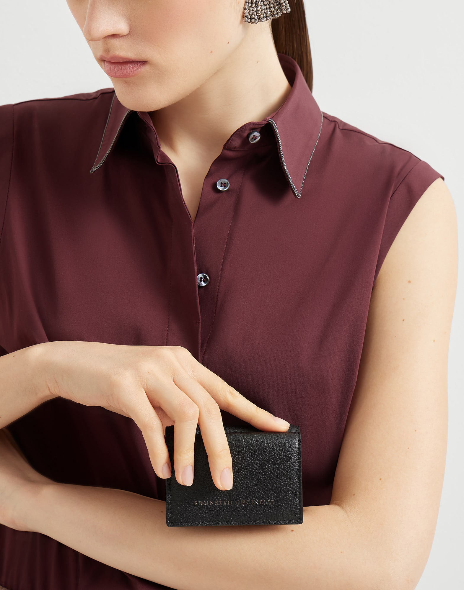 Wallet - Editorial view - View Full Screen