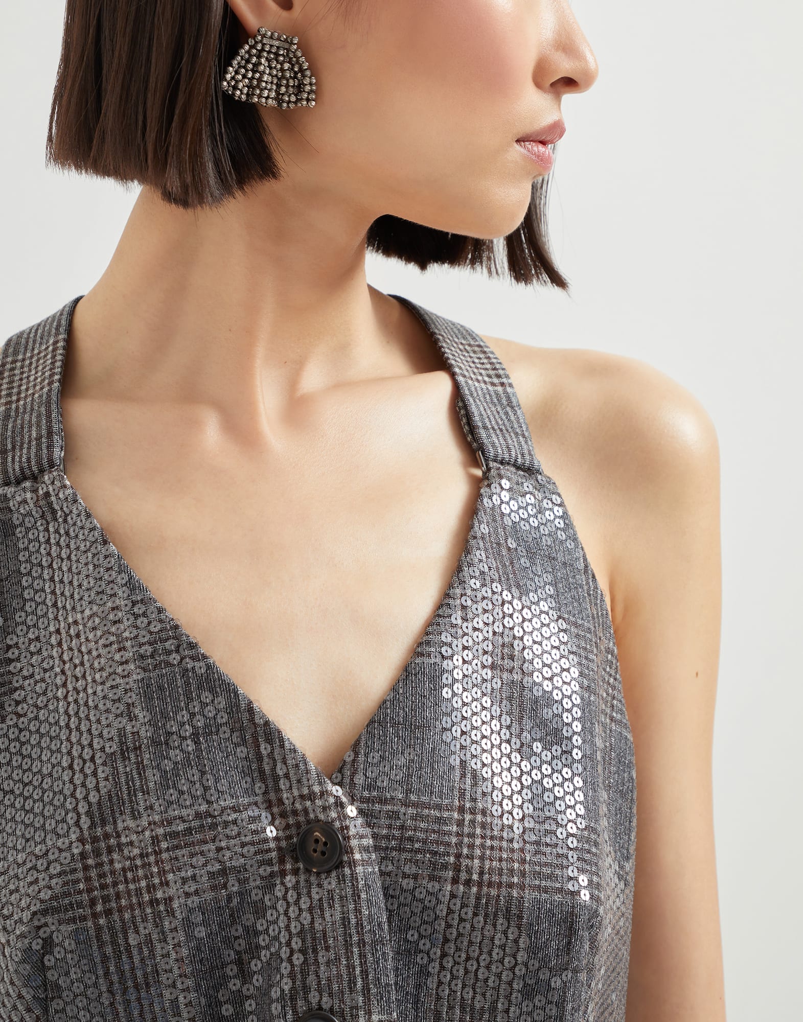 Vest - Detail view - View Full Screen