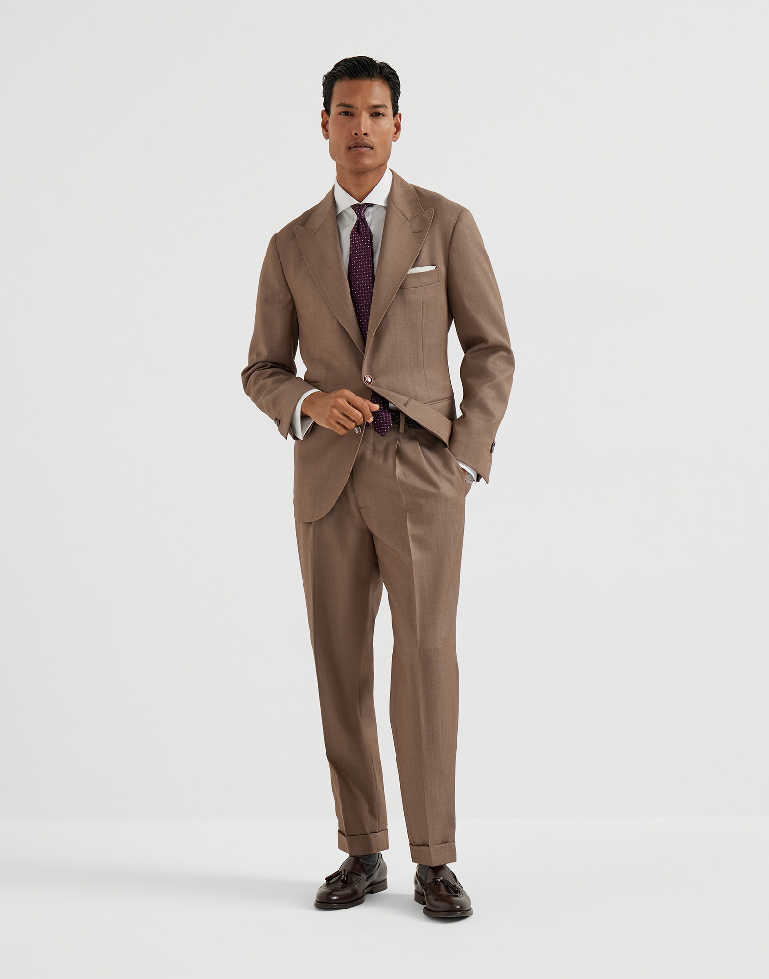 252MOUTFITMA476LDFV1C009 image number 0