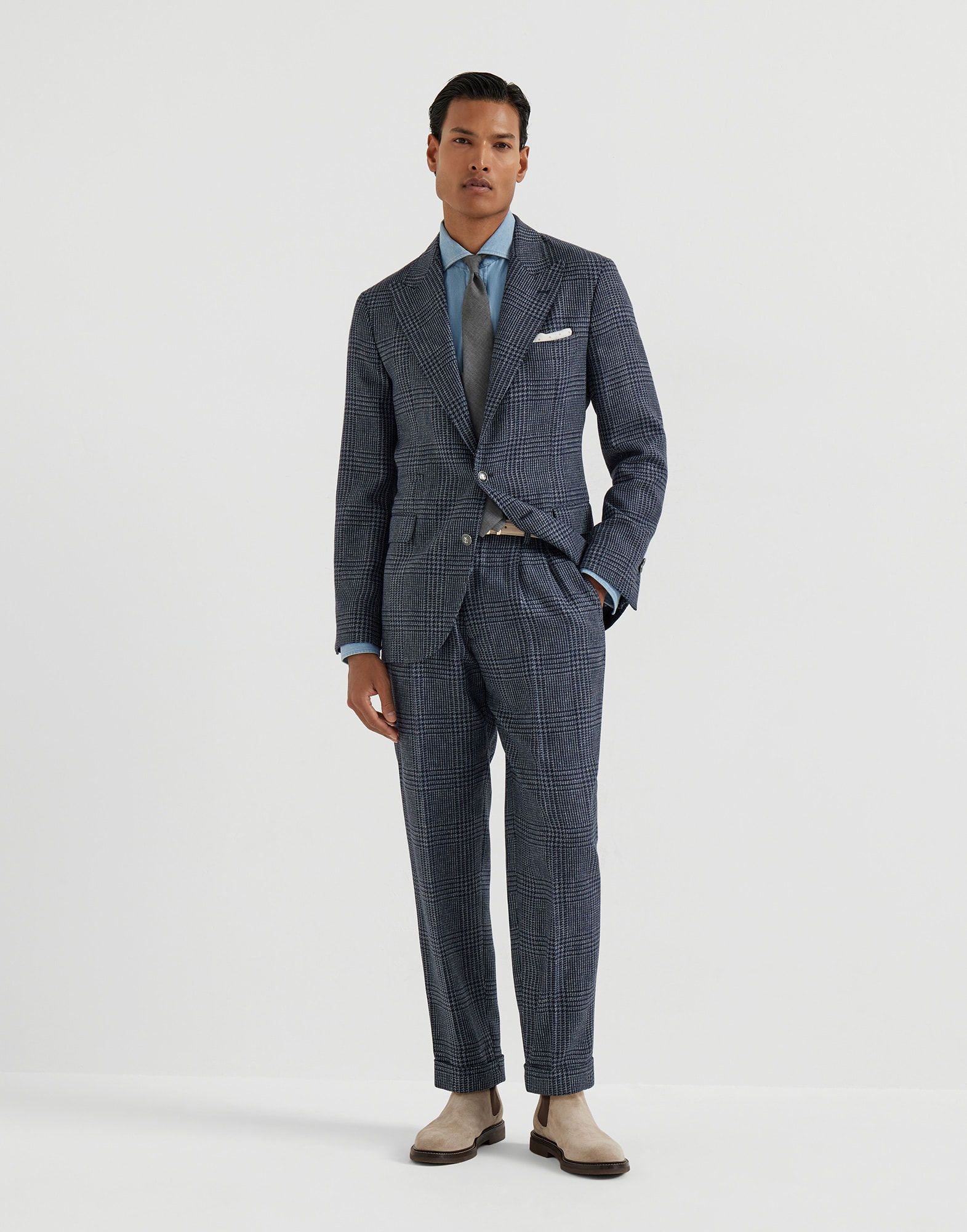 252MOUTFITMV416LDFV5C016 image number 0