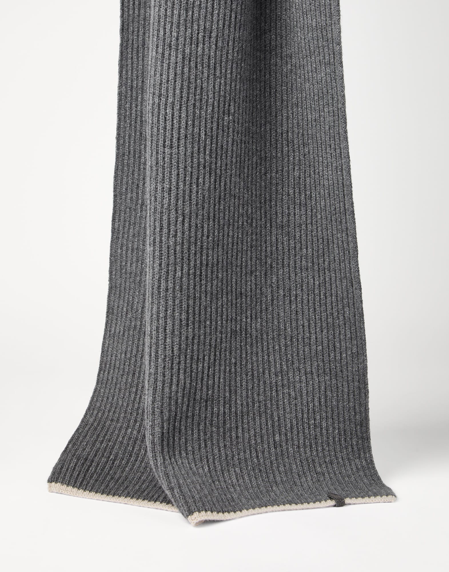 Patterned - Front view - View Full Screen