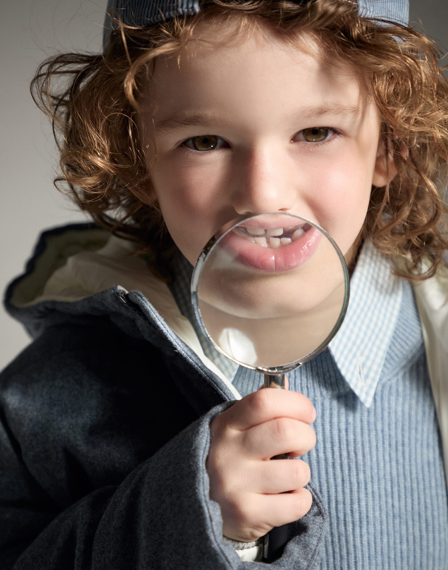 Pullover mit Rundhalsausschnitt - Editorial-Ansicht - Vollbildmodus