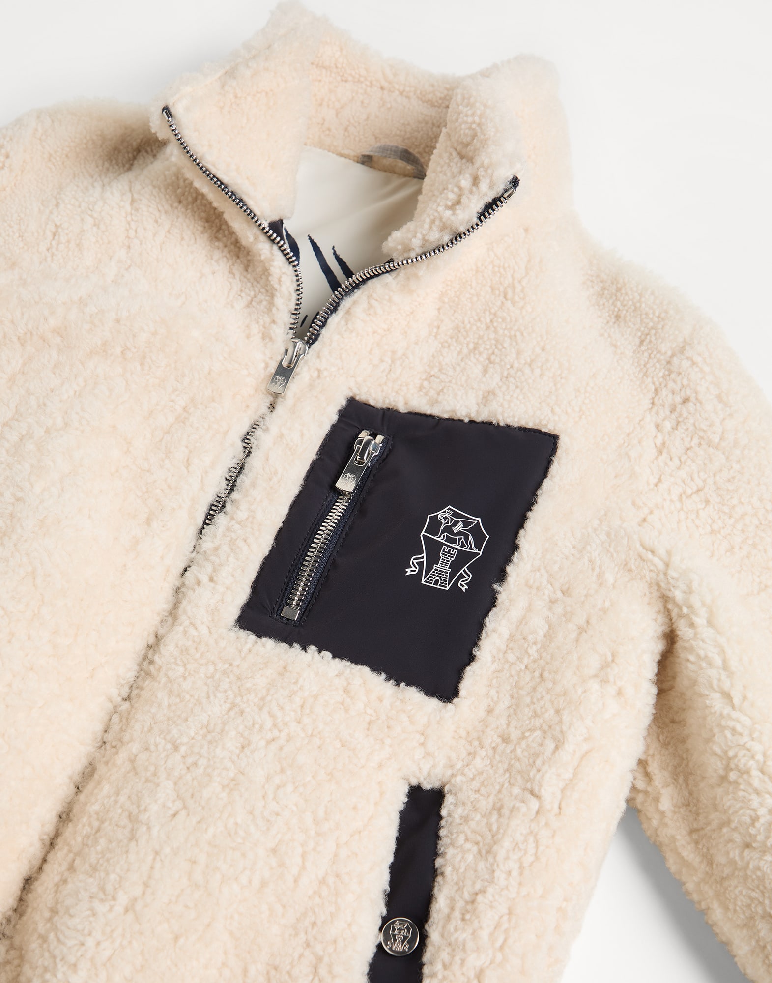 Leather - Detail view - View Full Screen