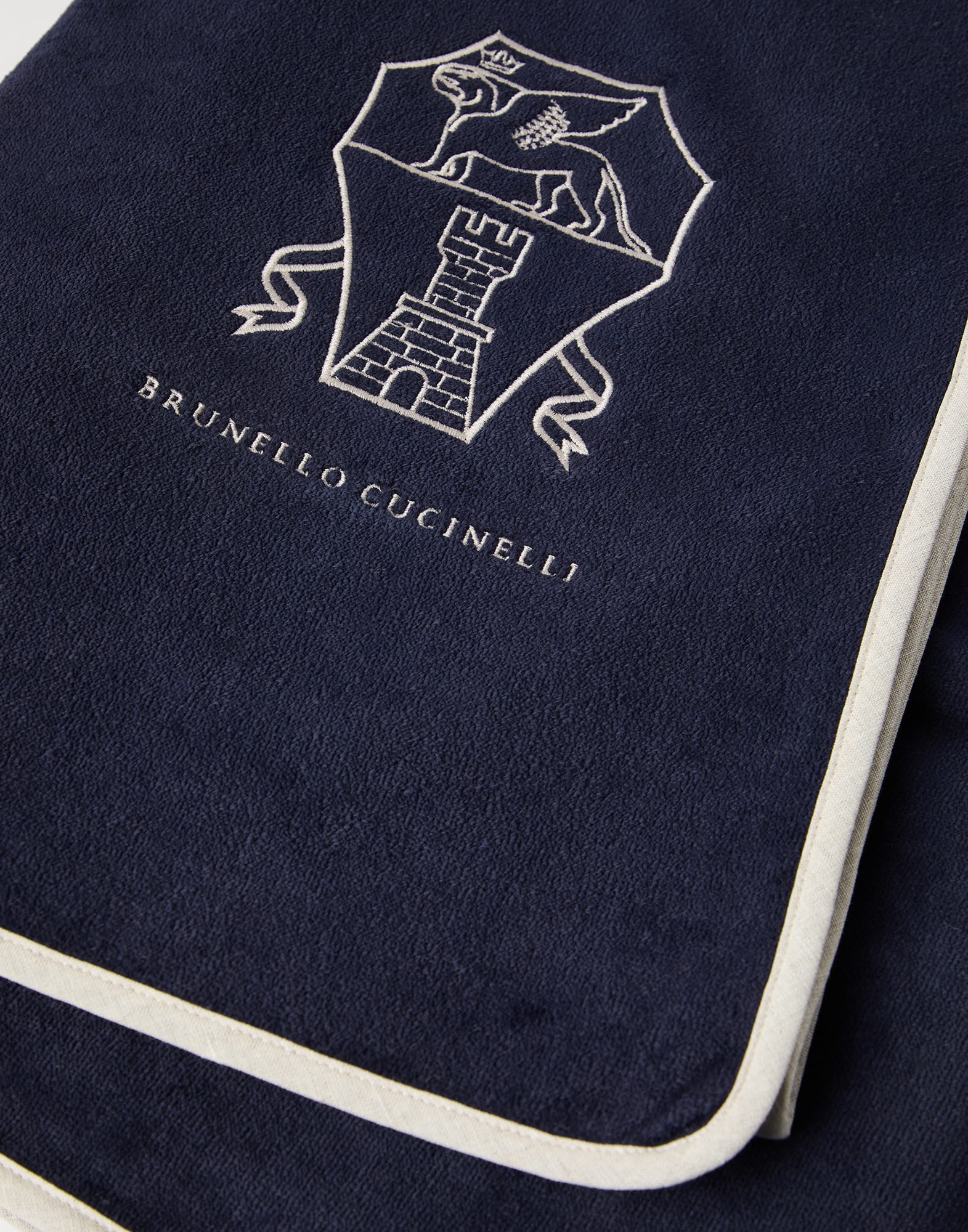 Полотенца из Махровой Ткани - Детальный вид - Посмотреть во весь экран