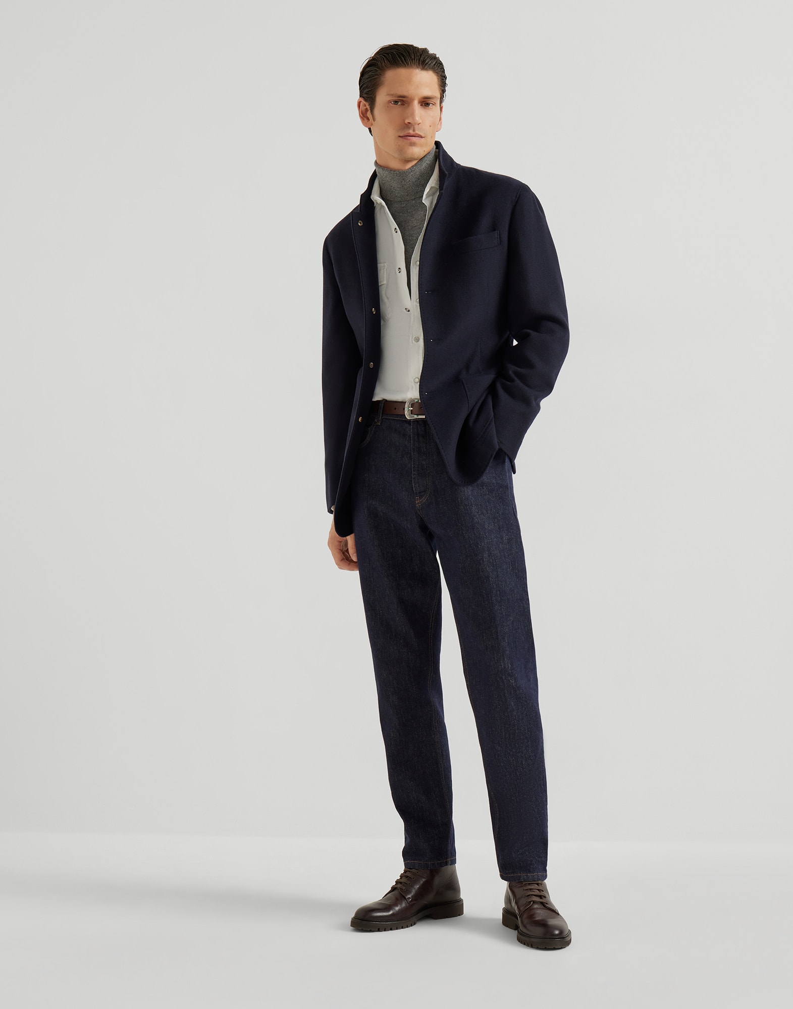 Easy - Full look - View Full Screen