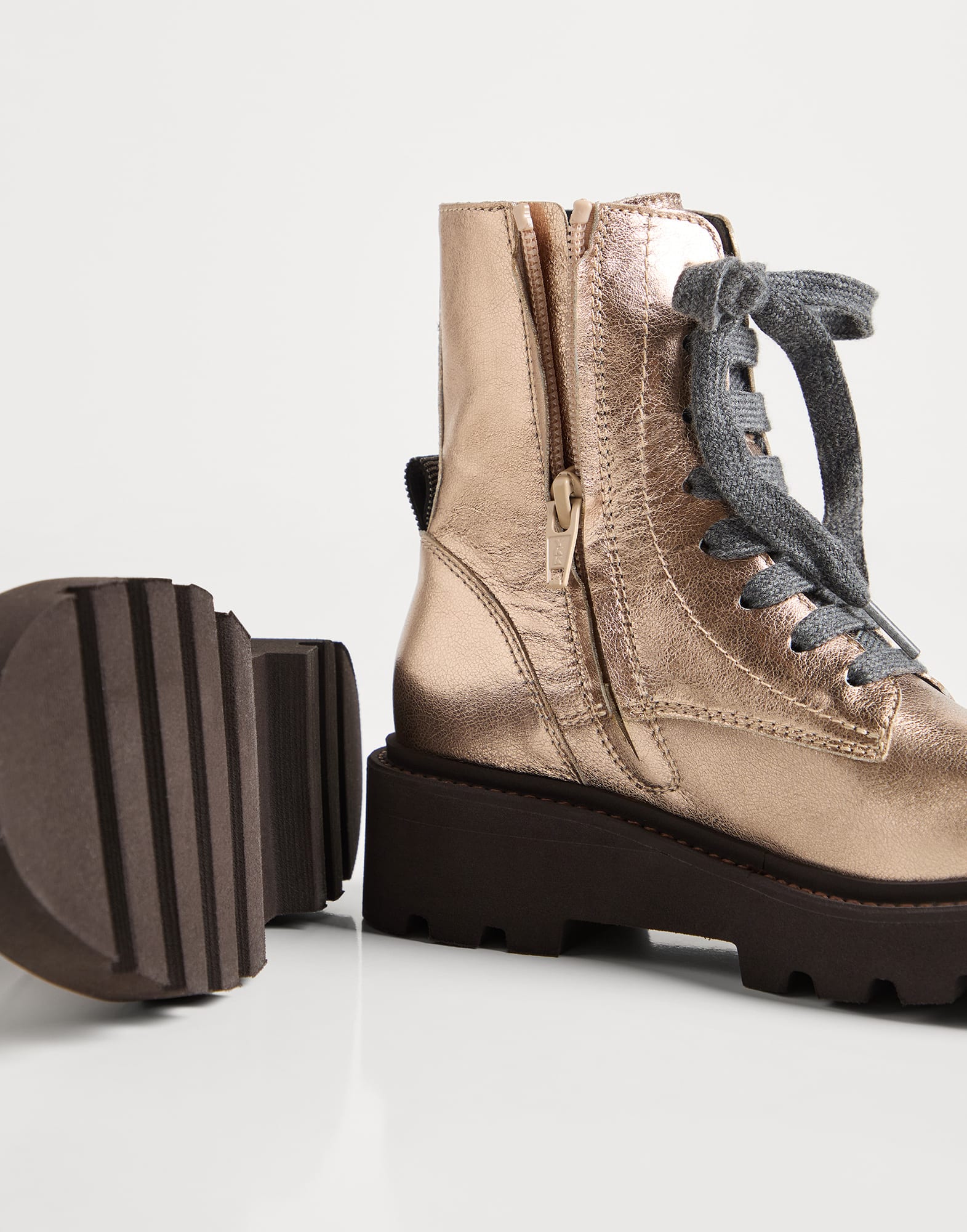 Boots - Detail view - View Full Screen